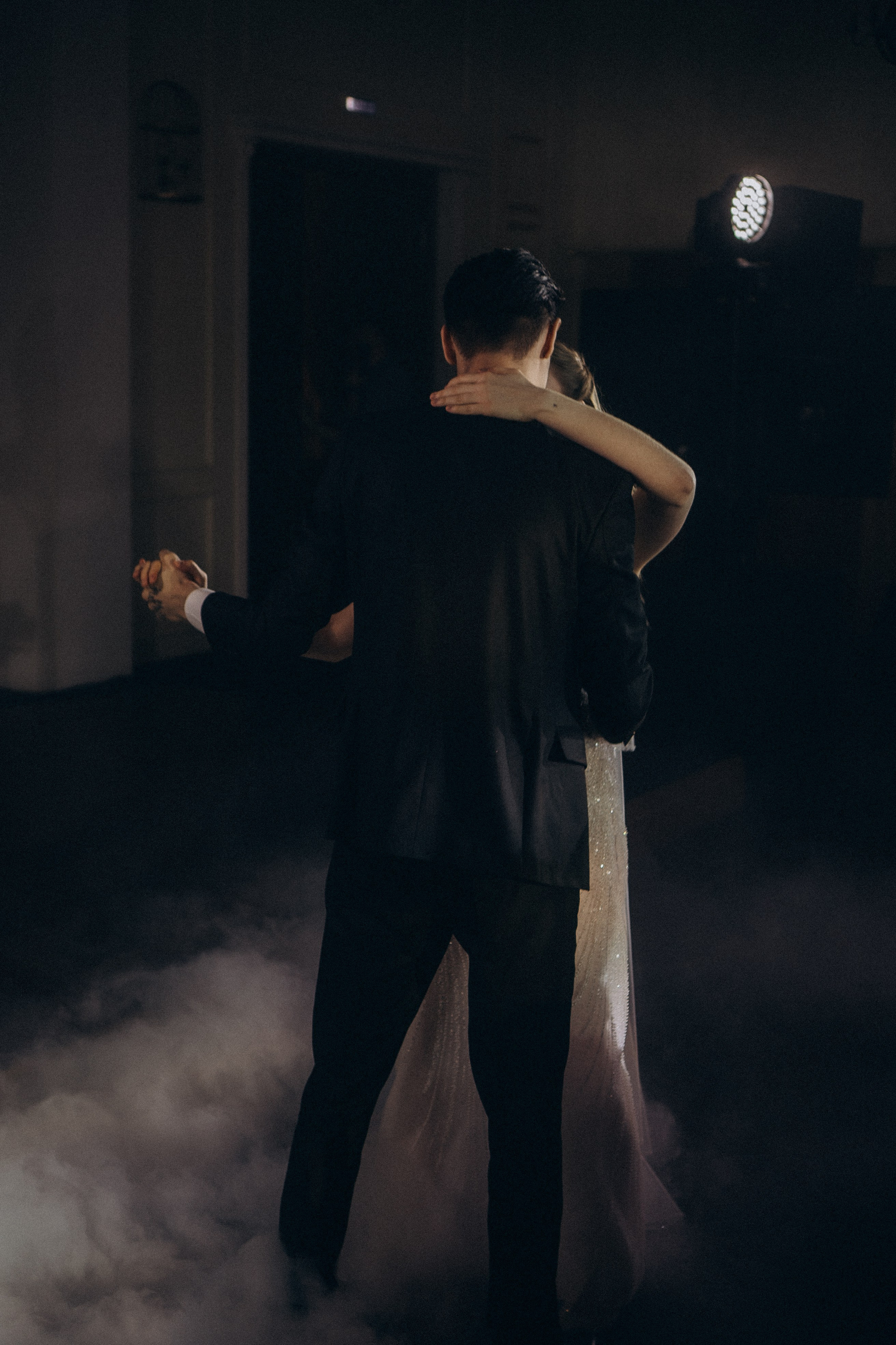 СВАДЕБНАЯ СЬЕМКА СБОРОВ В ОТЕЛЕ И ВЫЕЗД НА ЦЕРЕМОНИЮ (СНЯТО В СИБИРЕ В НИЖНЕВАРТОВСКЕ). Профессиональный фотограф, Санкт-Петербург — Виктория Богомолова