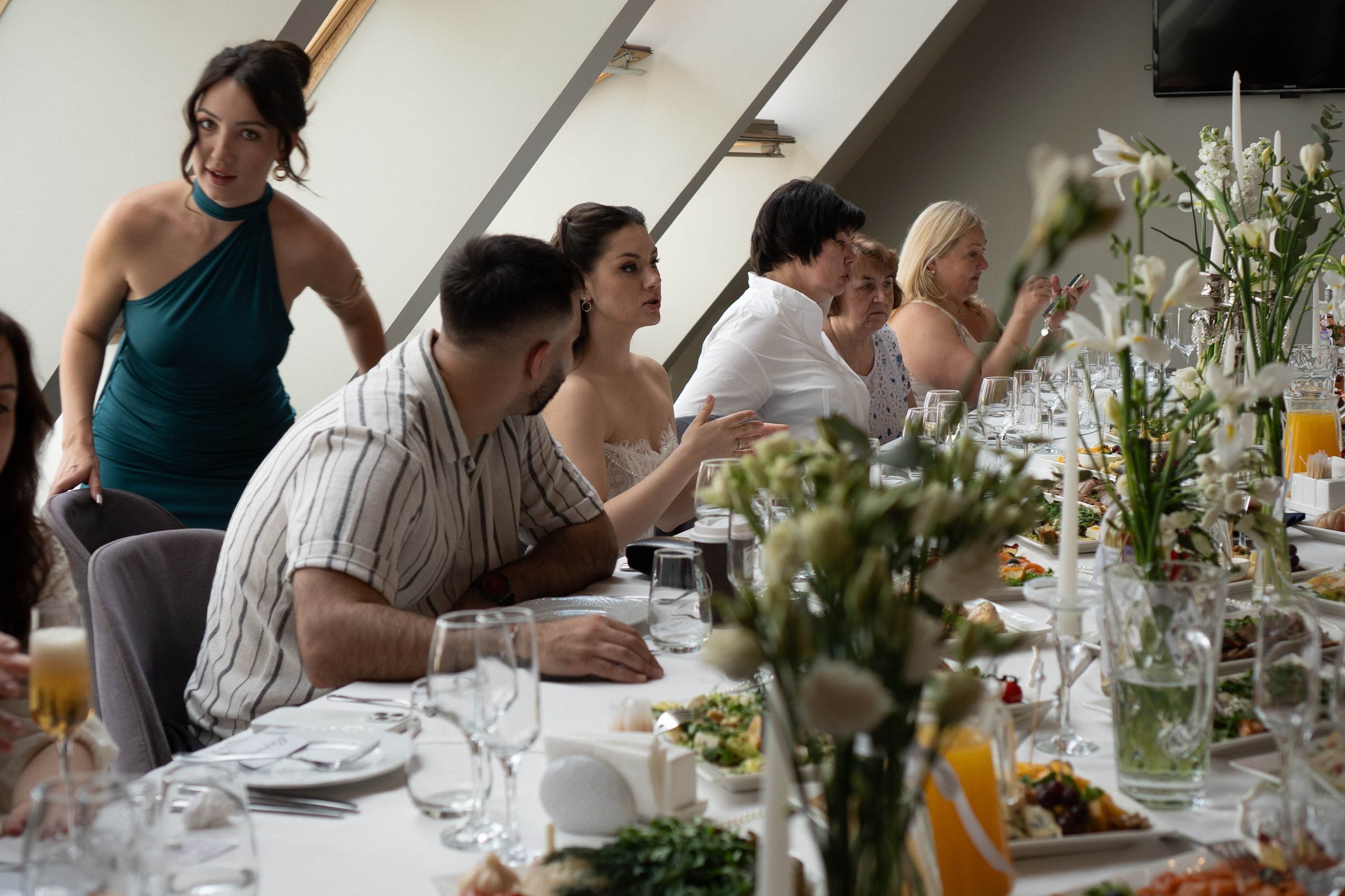СВАДЕБНЫЙ БАНКЕТ НА ВЛАДИМИРСКОЙ В САНКТ-ПЕТЕРБУРГЕ (КАМЕРНАЯ СВАДЬБА). Профессиональный фотограф, Санкт-Петербург — Виктория Богомолова