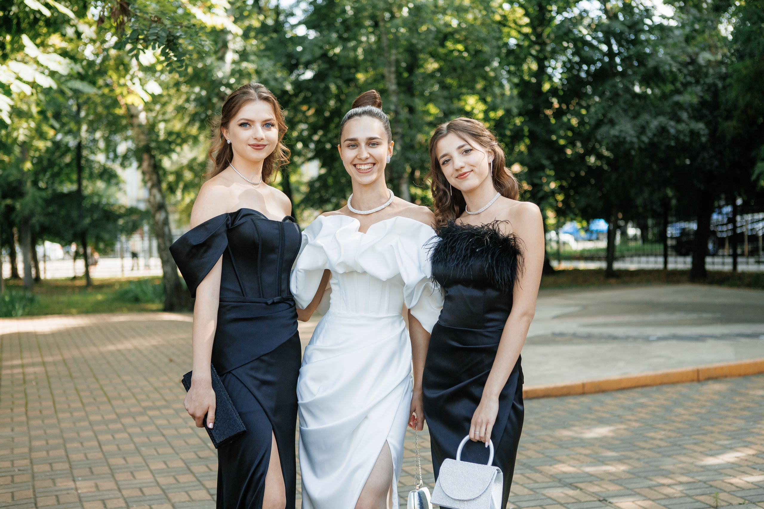 Выпускной Гимназия 12 2024 г. Свадебный и портретный Фотограф в Липецке Дмитрий Котюков