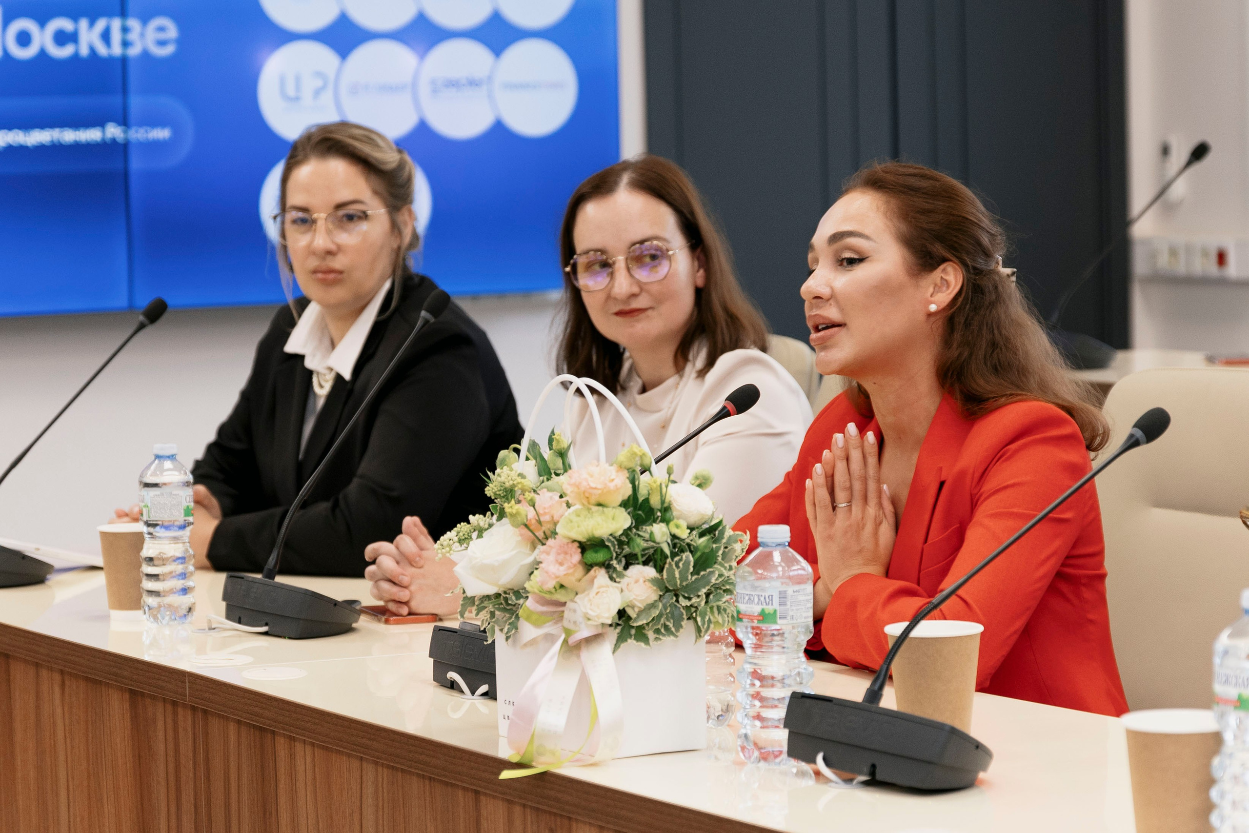 Большой академический форум в Москве. Фотограф в Москве и Московской области