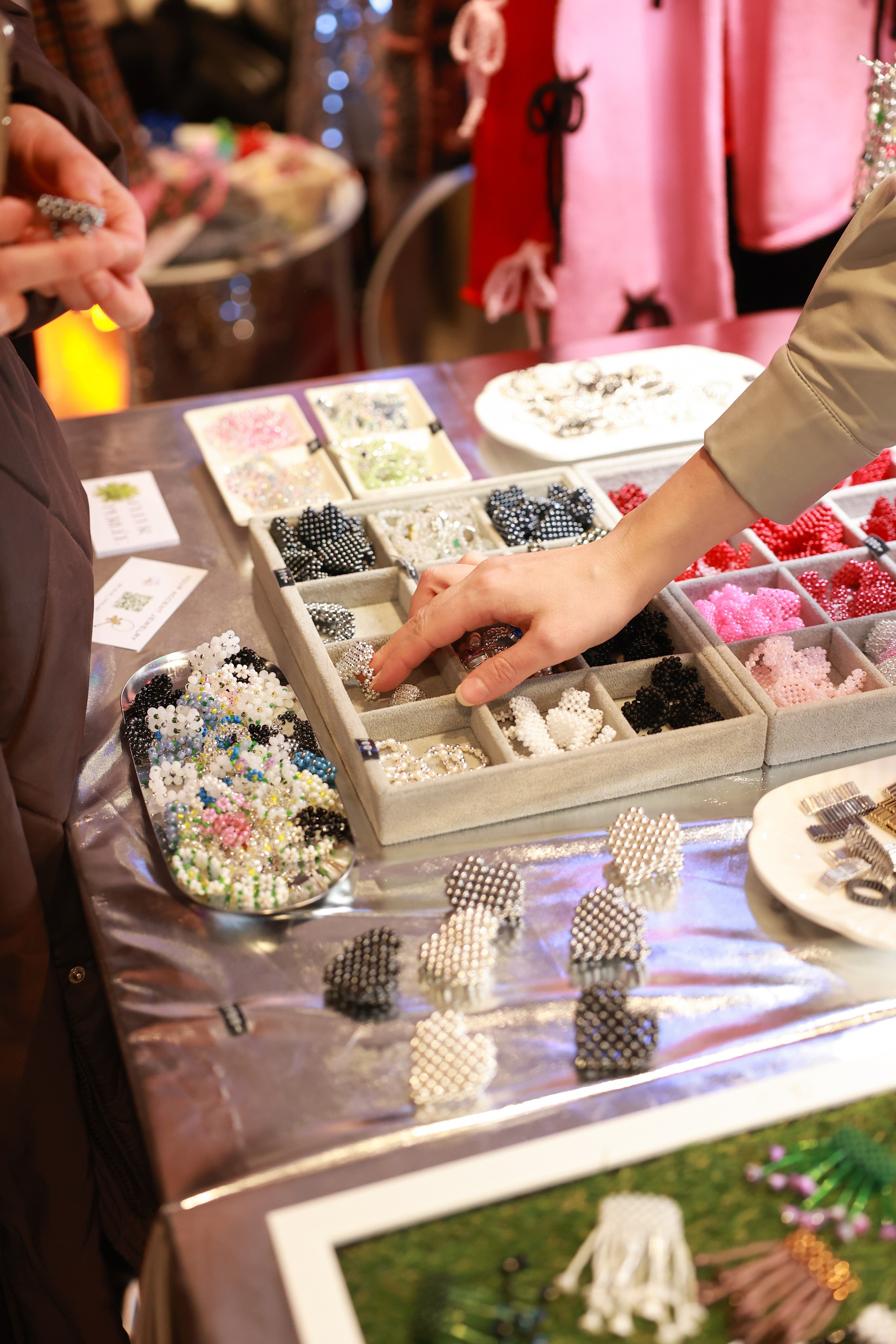 23–24 декабря 2023 в «Три вокзала. Депо» / День 1. Фотоотчеты «Ламбада-маркета»