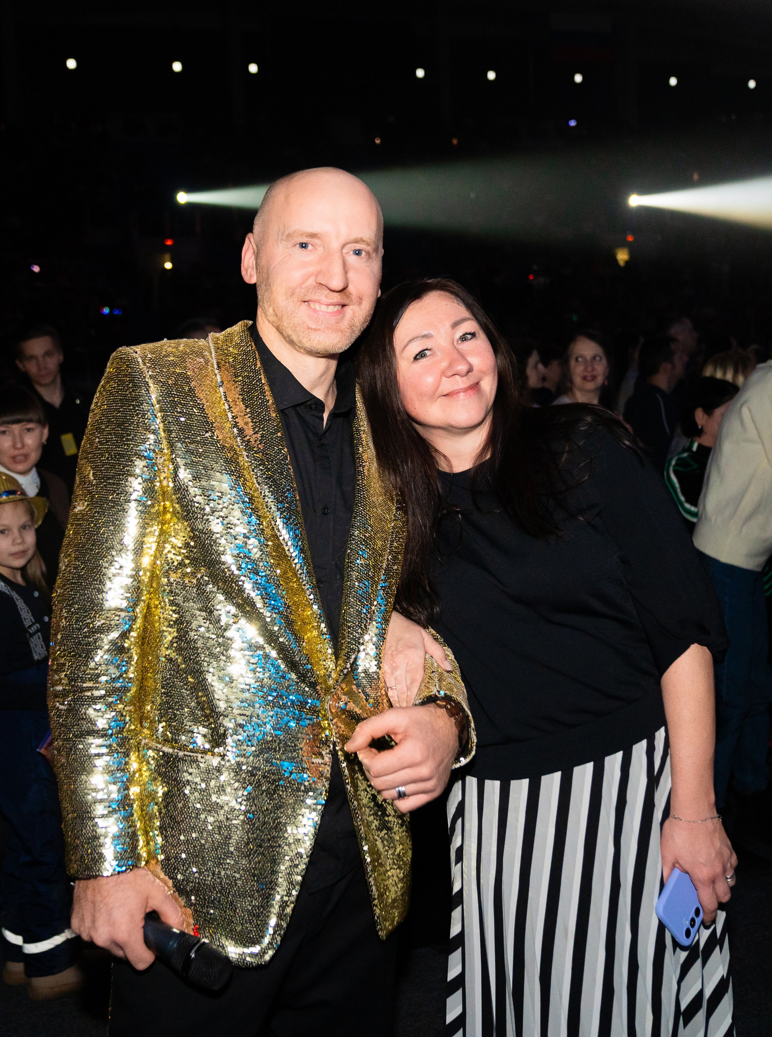 КСК Арена-Концерт Светланы Разиной (Мираж), день рождение компании Ленремонт. Репортажный, street и urban фотограф в Санкт-Петербурге Мальцев Евгений