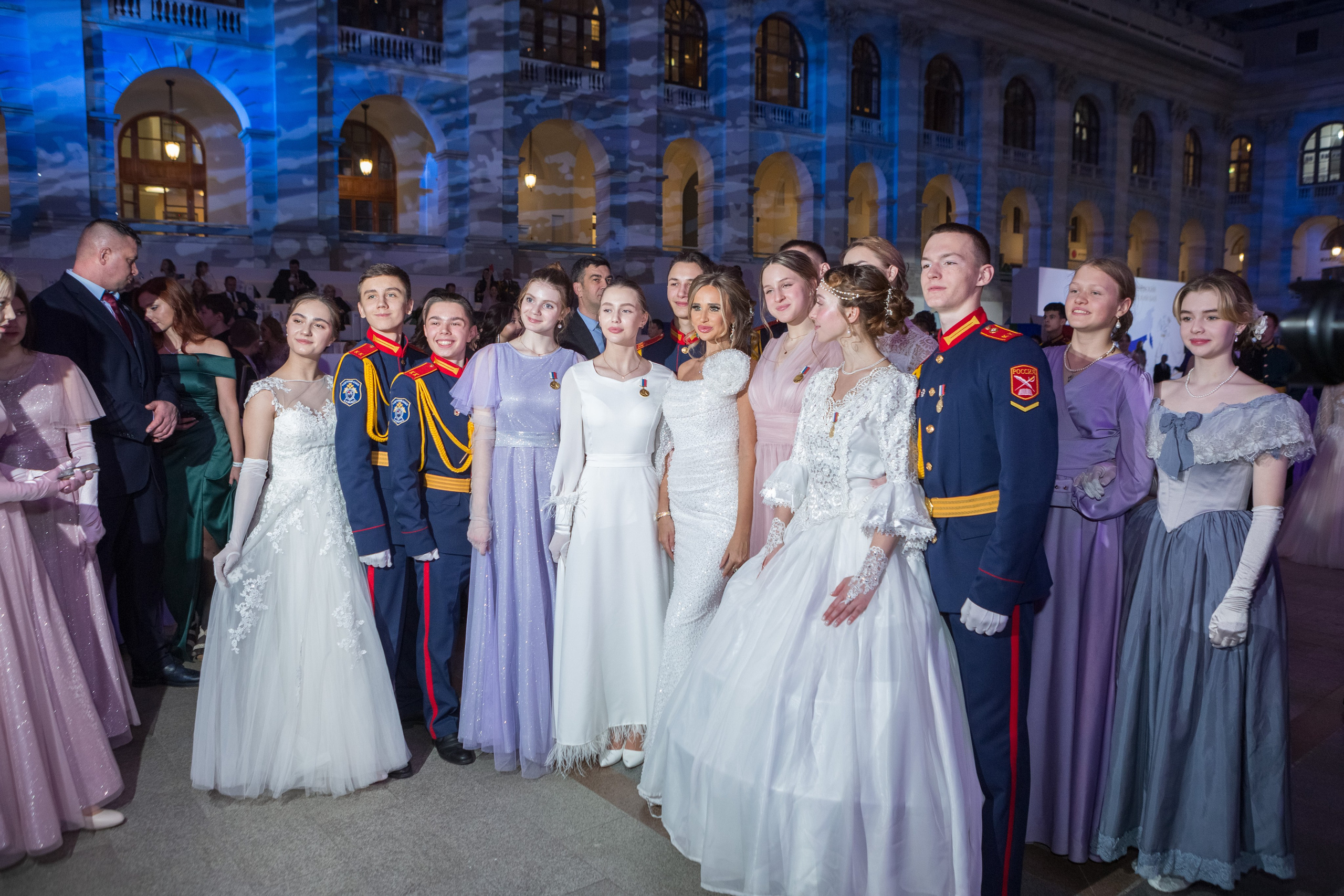 VIII «Международный Кремлёвский Благотворительный Кадетский Бал». Рекламный, предметный, репортажный, семейный фотограф и художник в Москве
