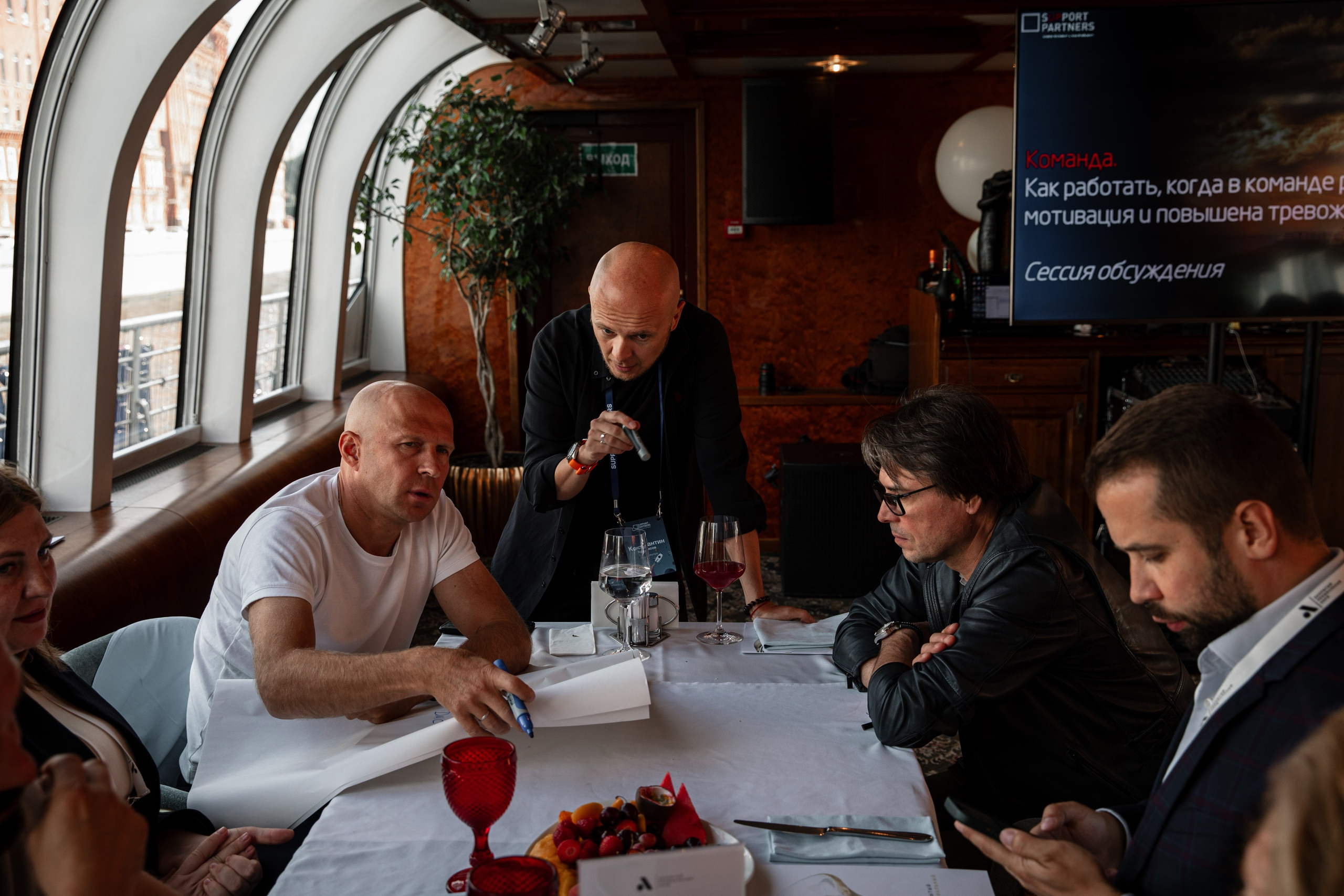 Репортажная съемка. Фотограф брендов и бизнеса в Москве Алексей Сентюрин