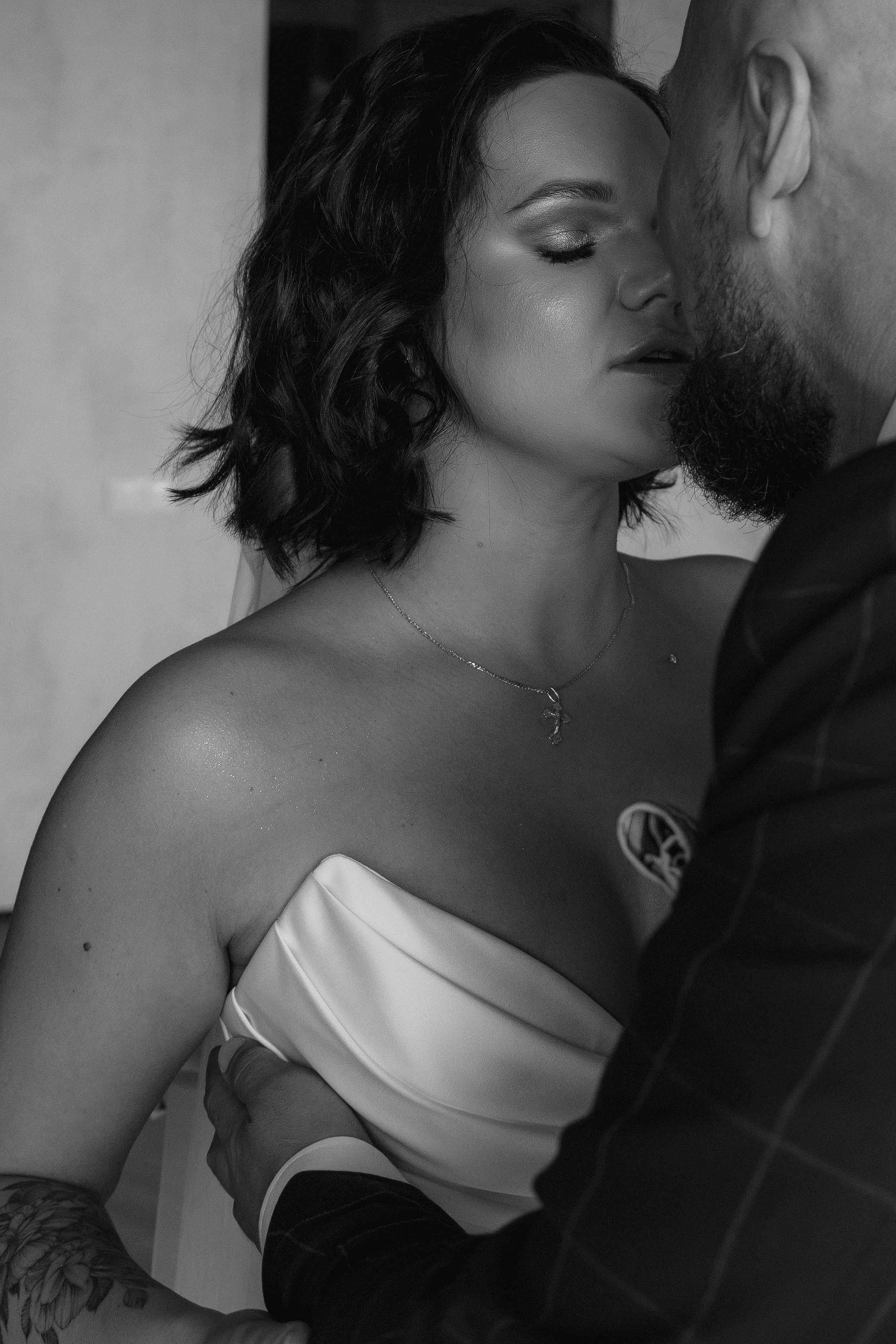 Стильное свадебное платье. Свадебный фотограф и видеограф в Москве, Виктор Архилюк