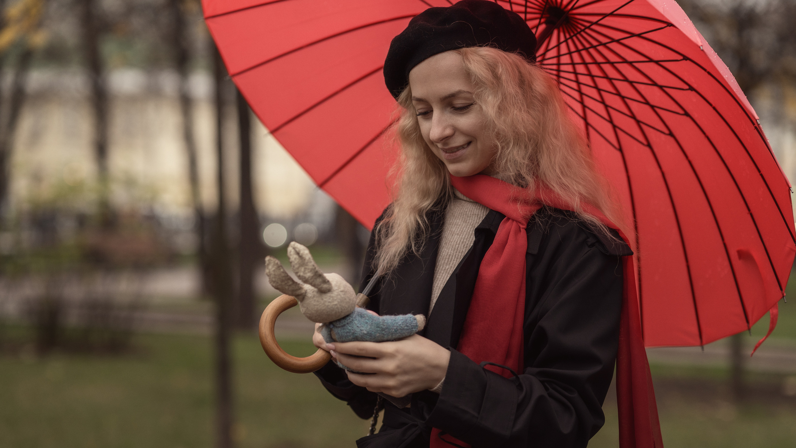 Под красным зонтиком. Семейный фотограф Новая Рига (Звенигород, Истра) Евгения Литовченко