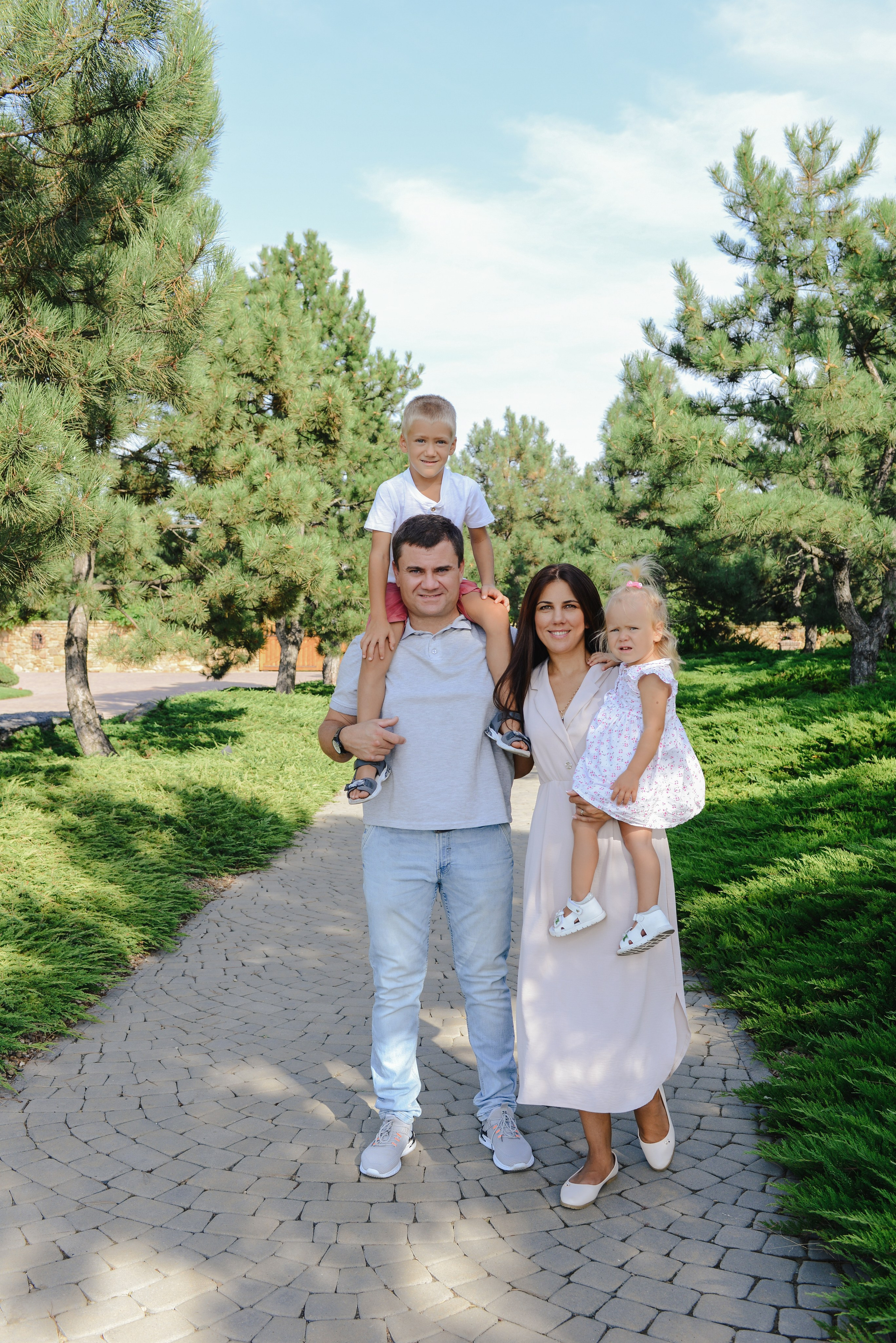 Прогулочная. Фотограф Ярута Оксана / Ростов-на-Дону