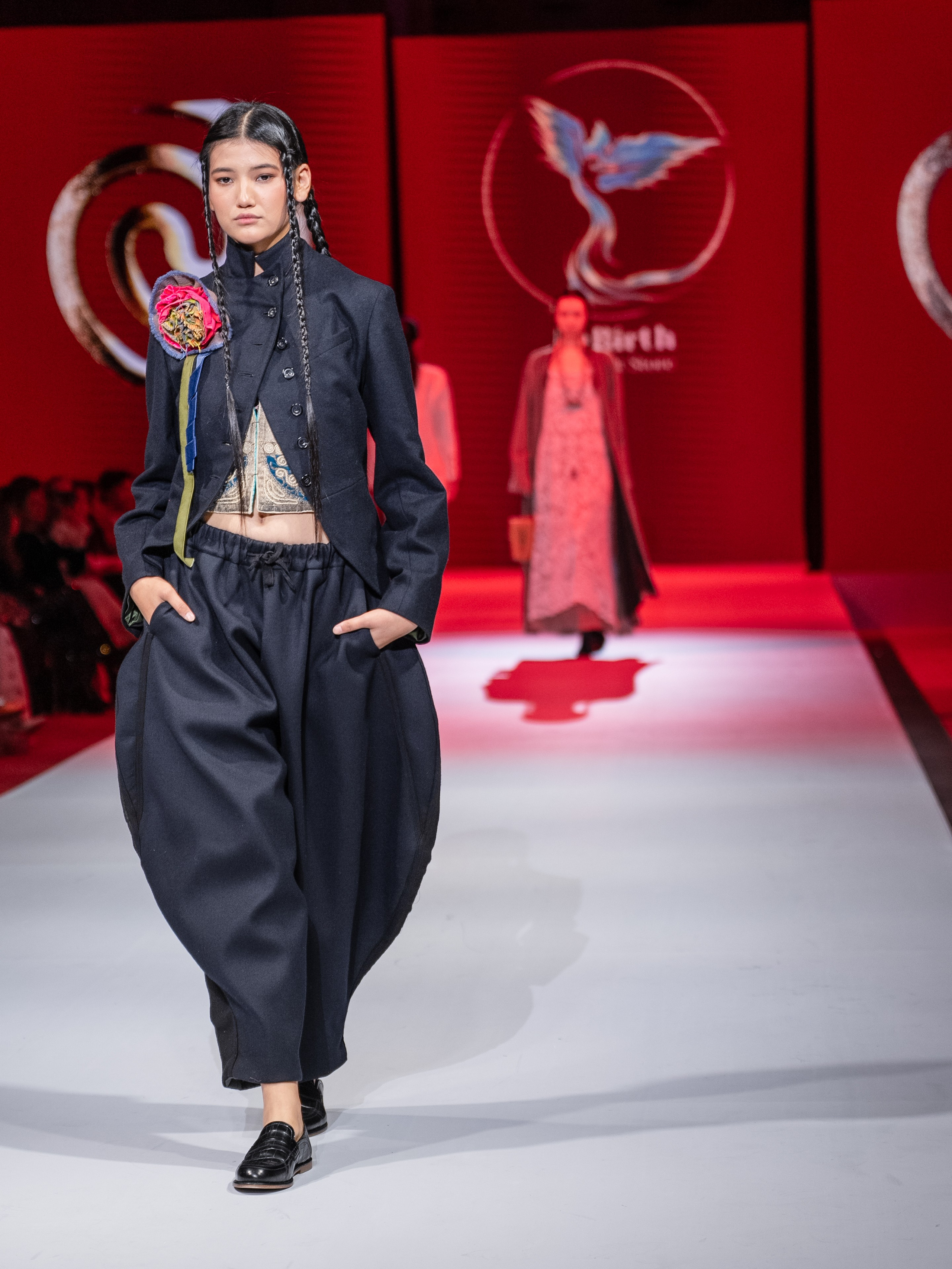EURASIAN FASHION WEEK Reberth. Сайт Алматинского НЮ АРТ, будуар и фэшн фотографа Дениса Карпенко