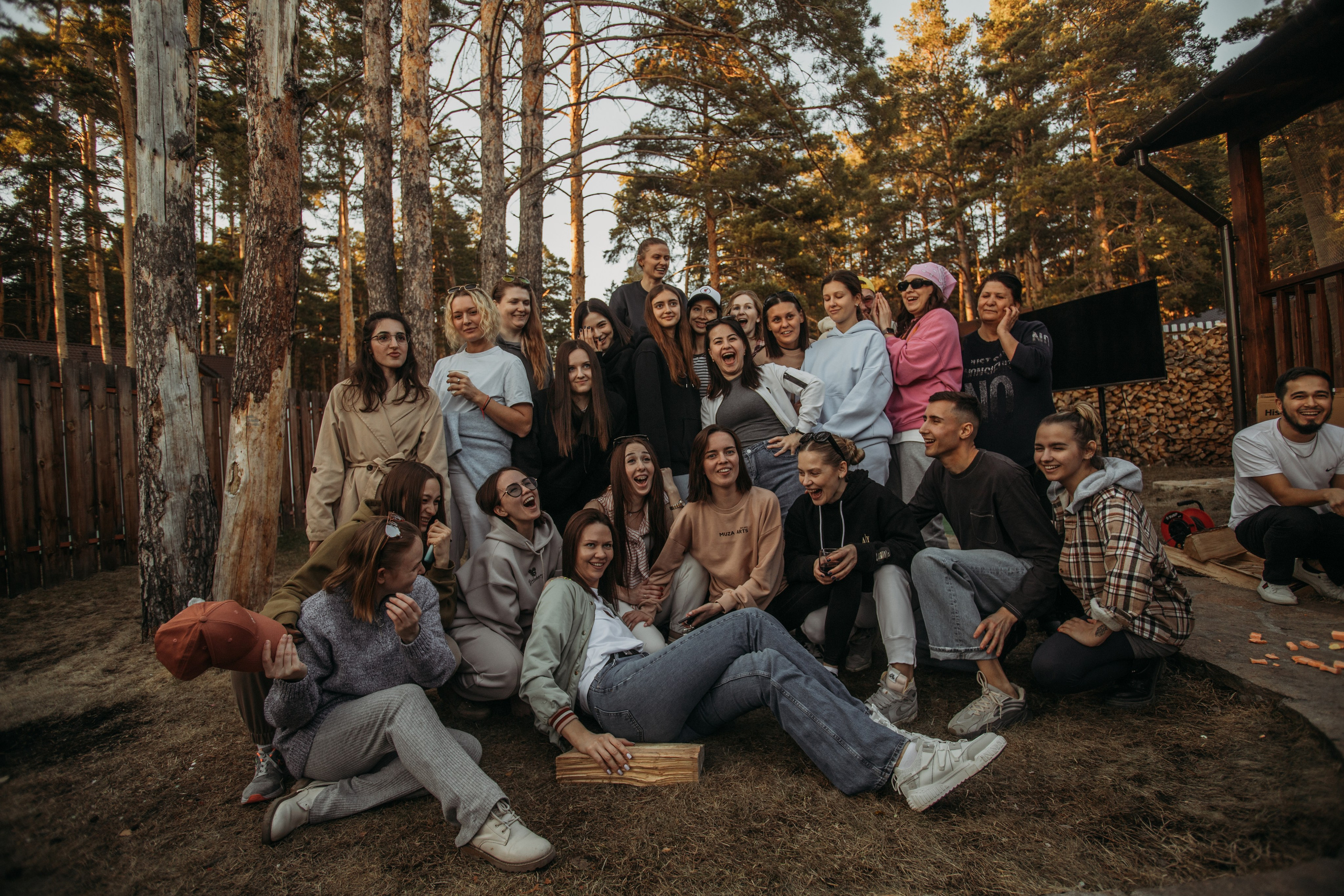 Корпоратив Muza_Arts. Венера Гайн. Репортажный фотограф  Тюмень. Обучение фотографии с 0