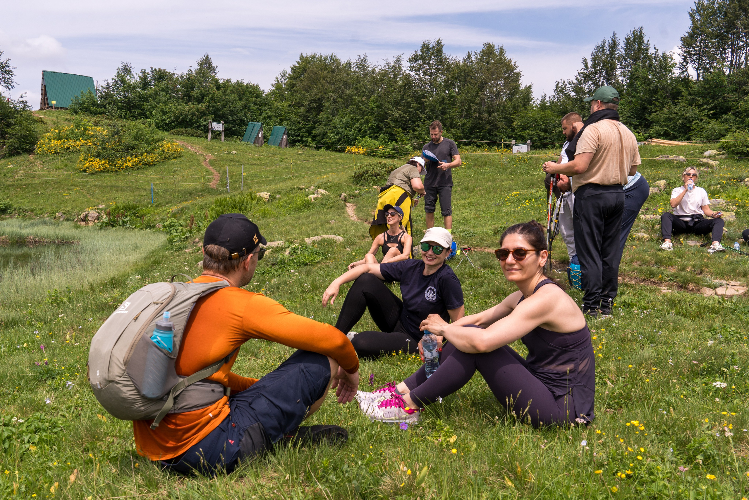 MICE мероприятие для компании «Доставка морем»: хайкинг к Ачипсинским водопадам. Репортажный фотограф в Красной Поляне и Сочи Павлюченко Екатерина