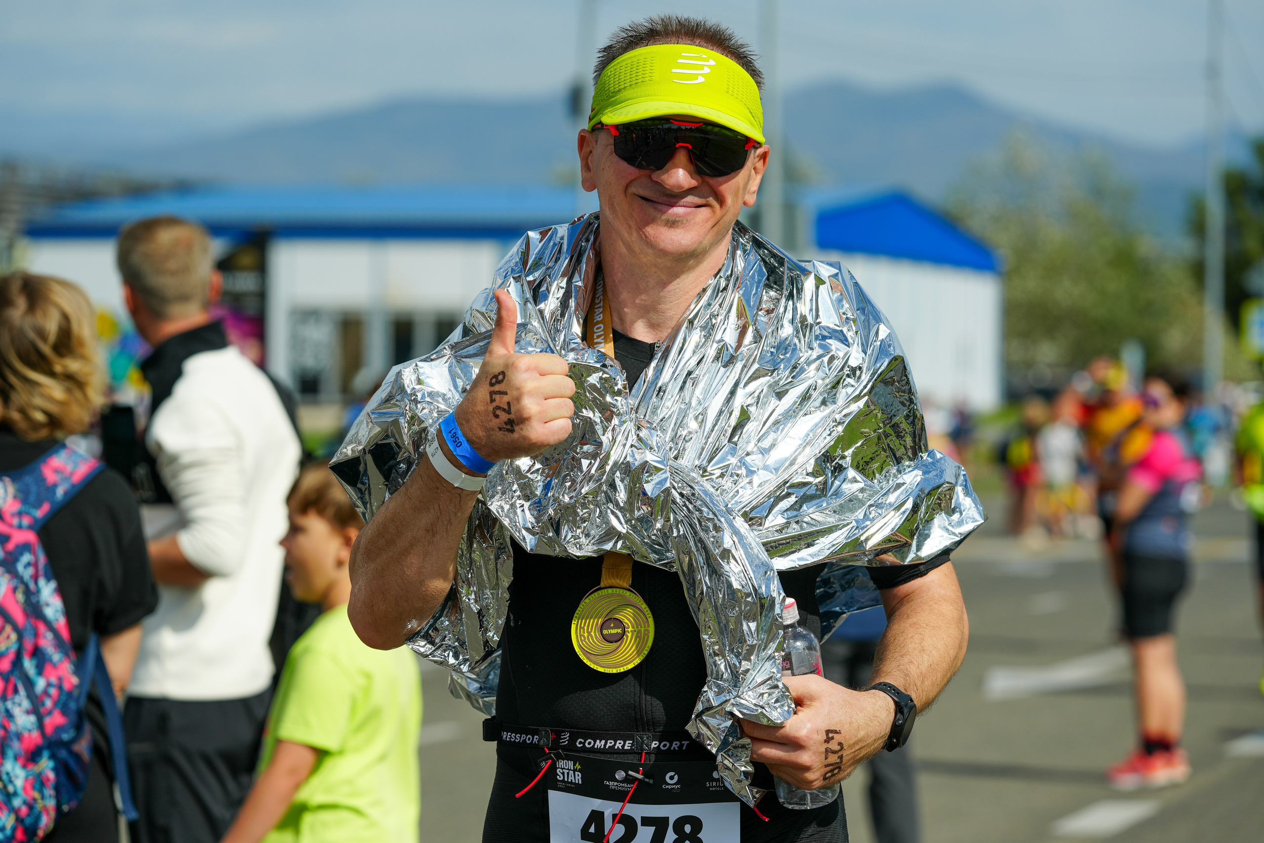 Фотоотчет партнерской интеграции для компании TELE2 на фестивале Ironstar. Репортажный фотограф в Красной Поляне и Сочи Павлюченко Екатерина