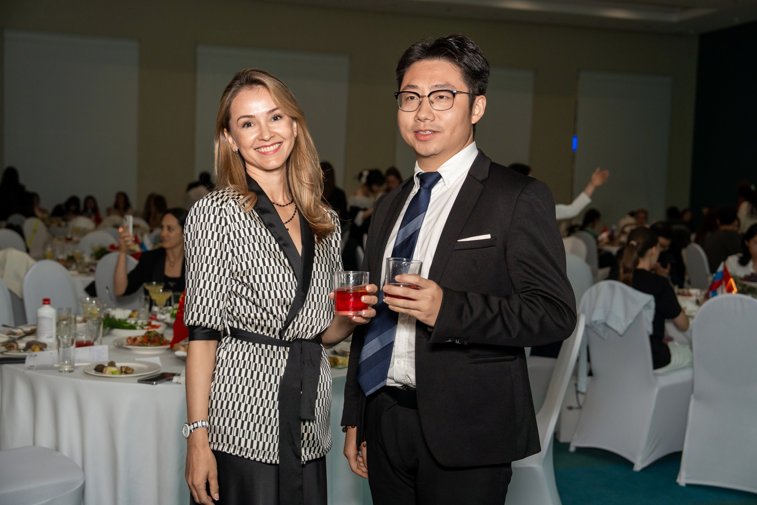 ChinaRosaFest 2024. Репортажный фотограф в Красной Поляне и Сочи Павлюченко Екатерина