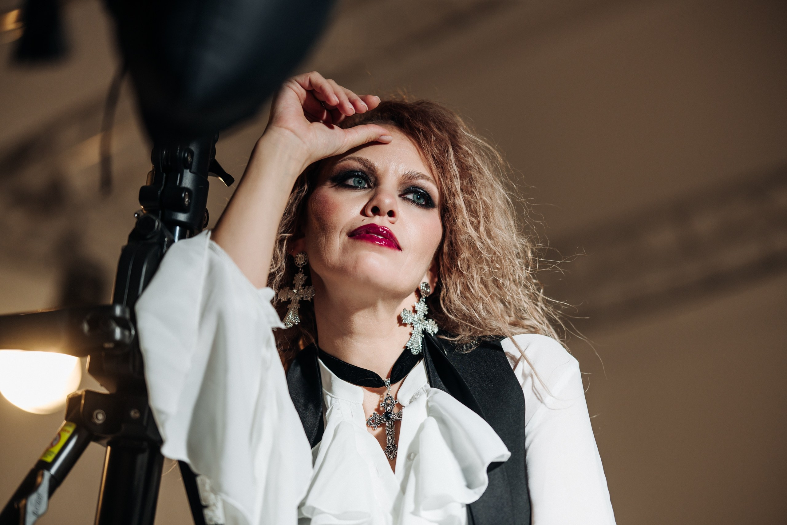 Промо-Сессия КамиLLа на обложку сингла «Дельтаплан». Репортажный фотограф Санкт-Петербург