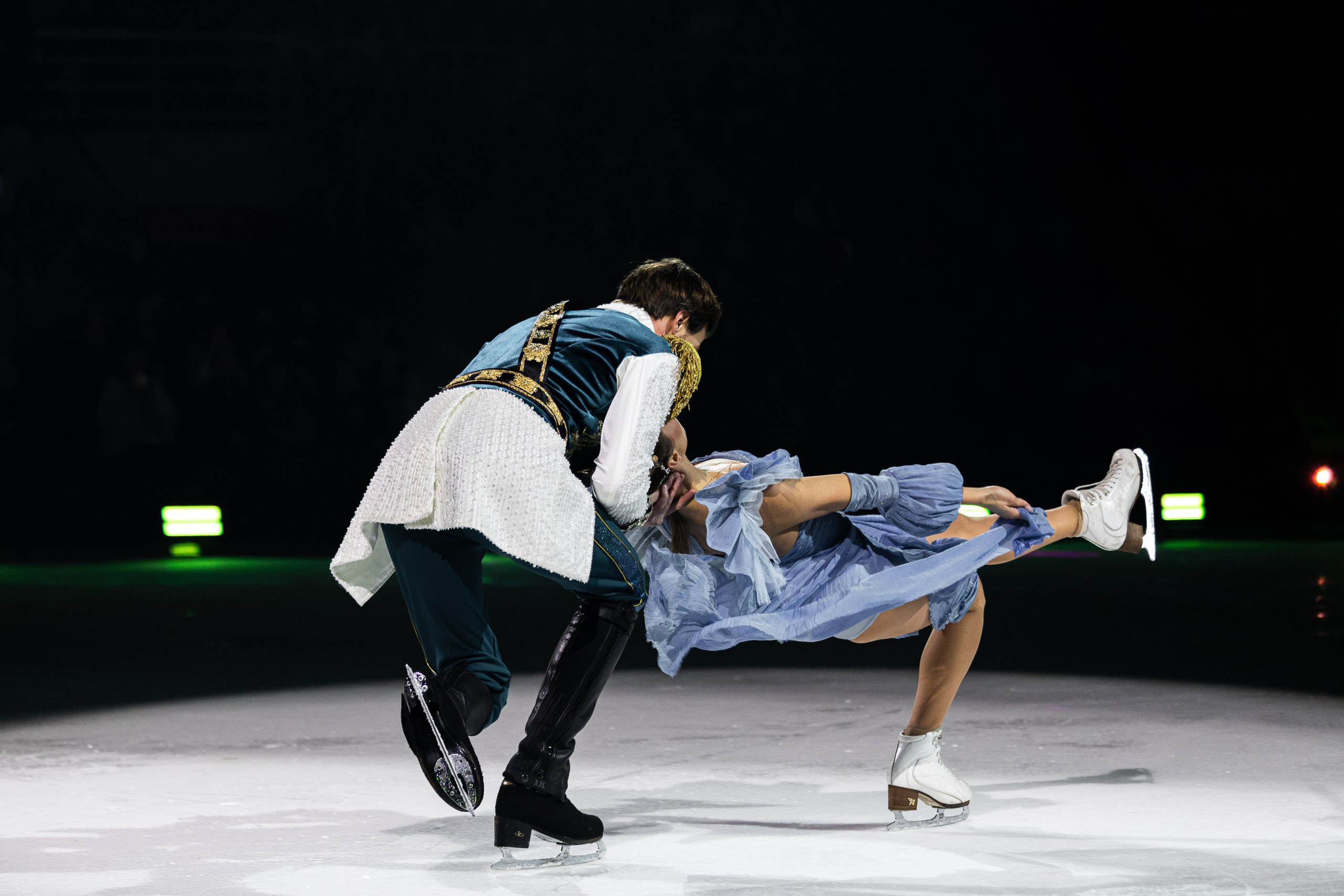 Ледовое шоу Татьяны Навки — «Золушка». Спортивный фотограф — Никита