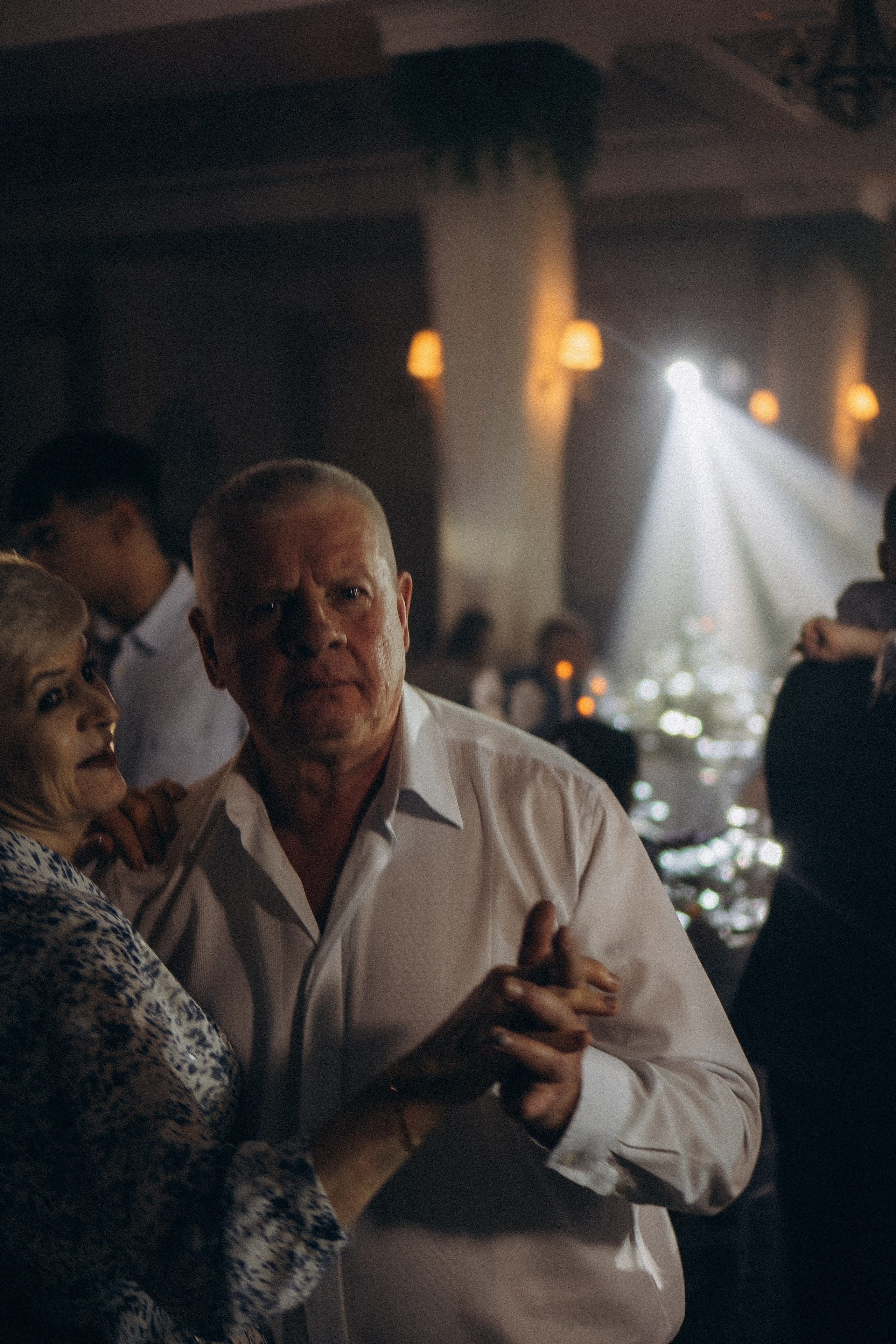 СЬЕМКА СВАДЕБНОГО БАНКЕТА (СНЯТО В СИБИРЕ В НИЖНЕВАРТОВСКЕ). Профессиональный фотограф, Санкт-Петербург — Виктория Богомолова