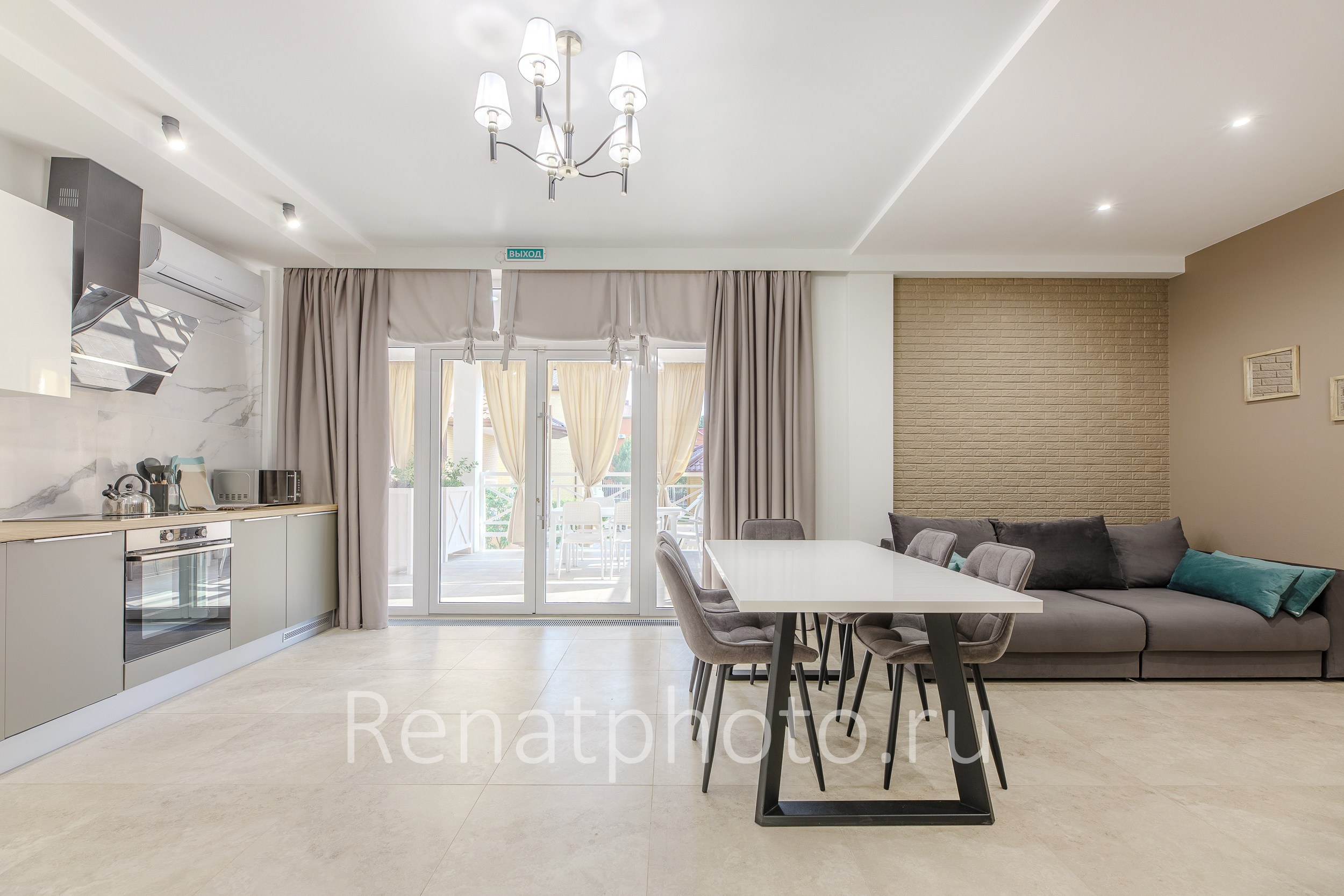 Renatphoto-интерьерная фотосъемка в геленджике. Профессиональная фотосъёмка интерьеров, предметная фотосессия еды для меню г. Анапа