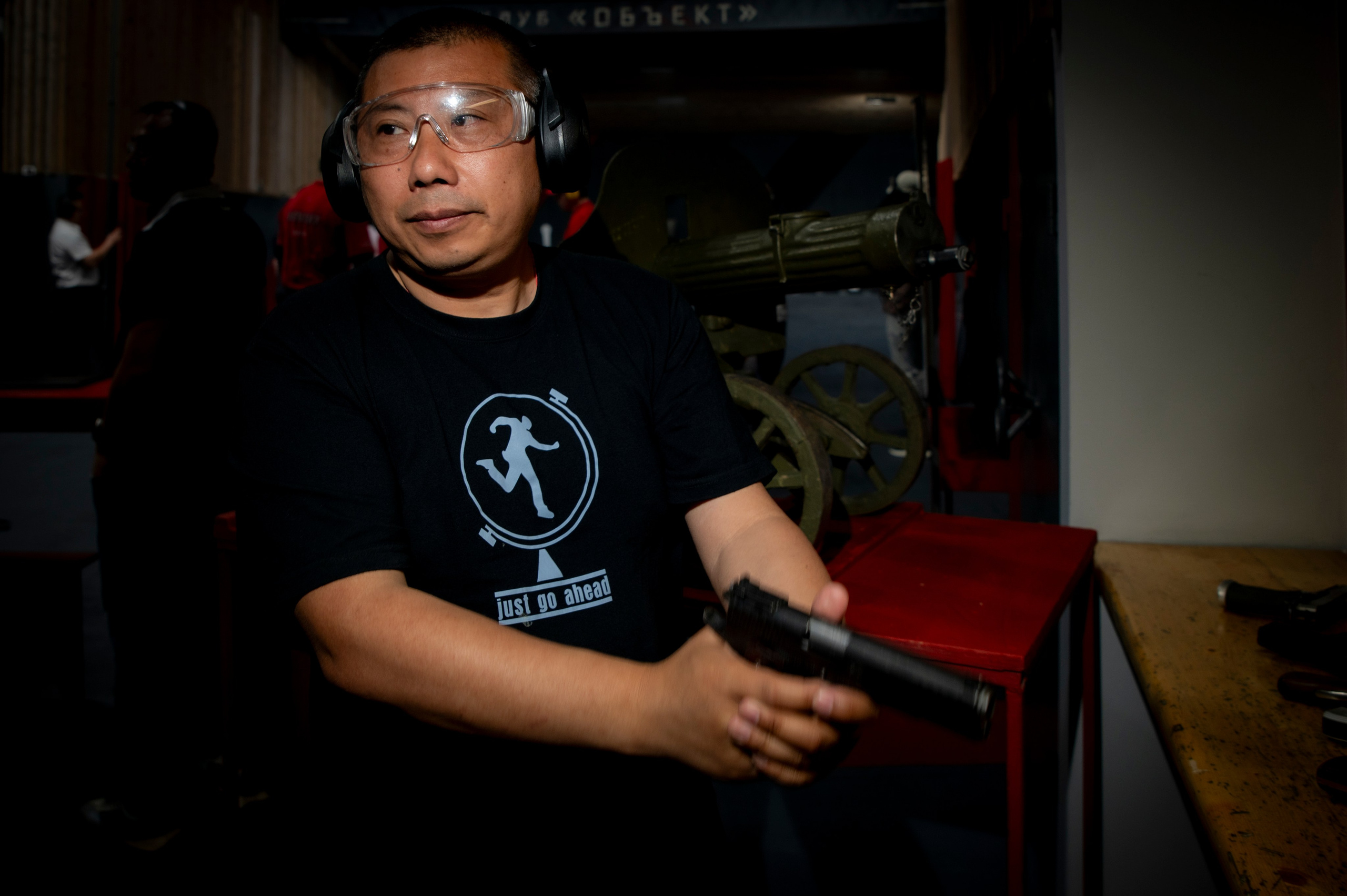 Фоторепортаж из стрелкового клуба «Объект». Фотограф Роман Адлер