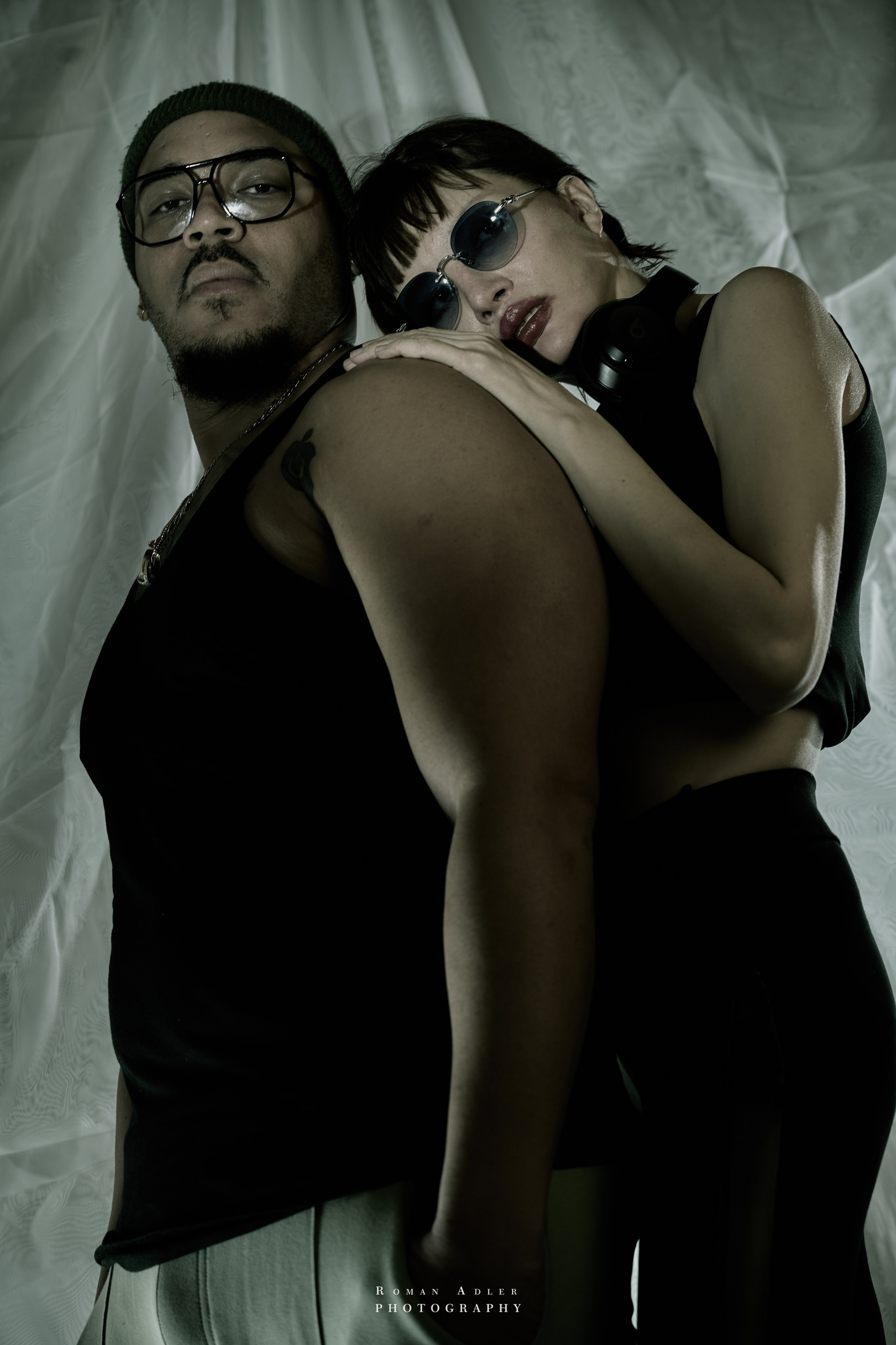 Авторская серия для Карола и Светланы. Фотограф Роман Адлер