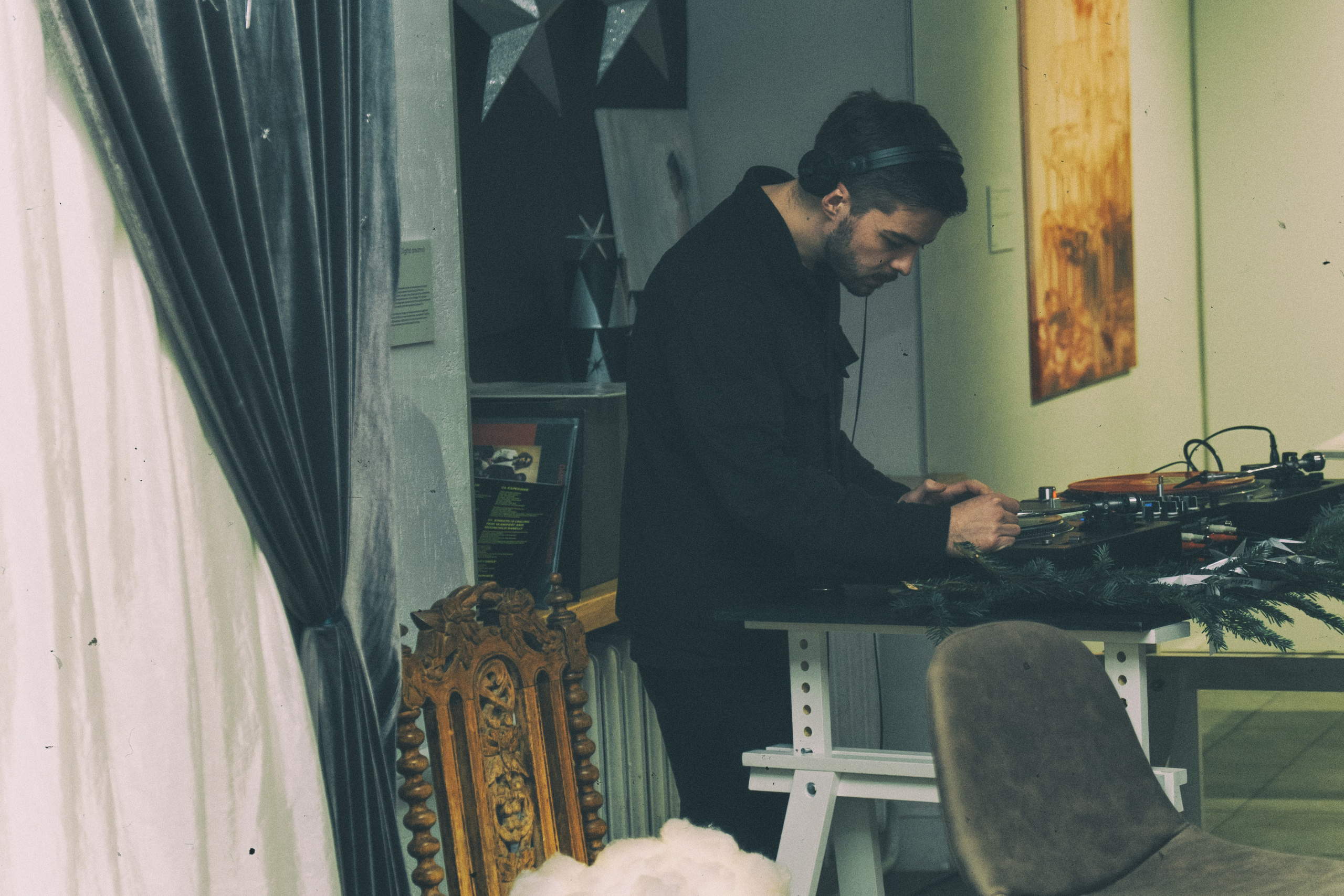 РОЖДЕСТВЕНСКИЙ КВАРТИРНИК 2026 («РЕЛЬСЫ»). Главная