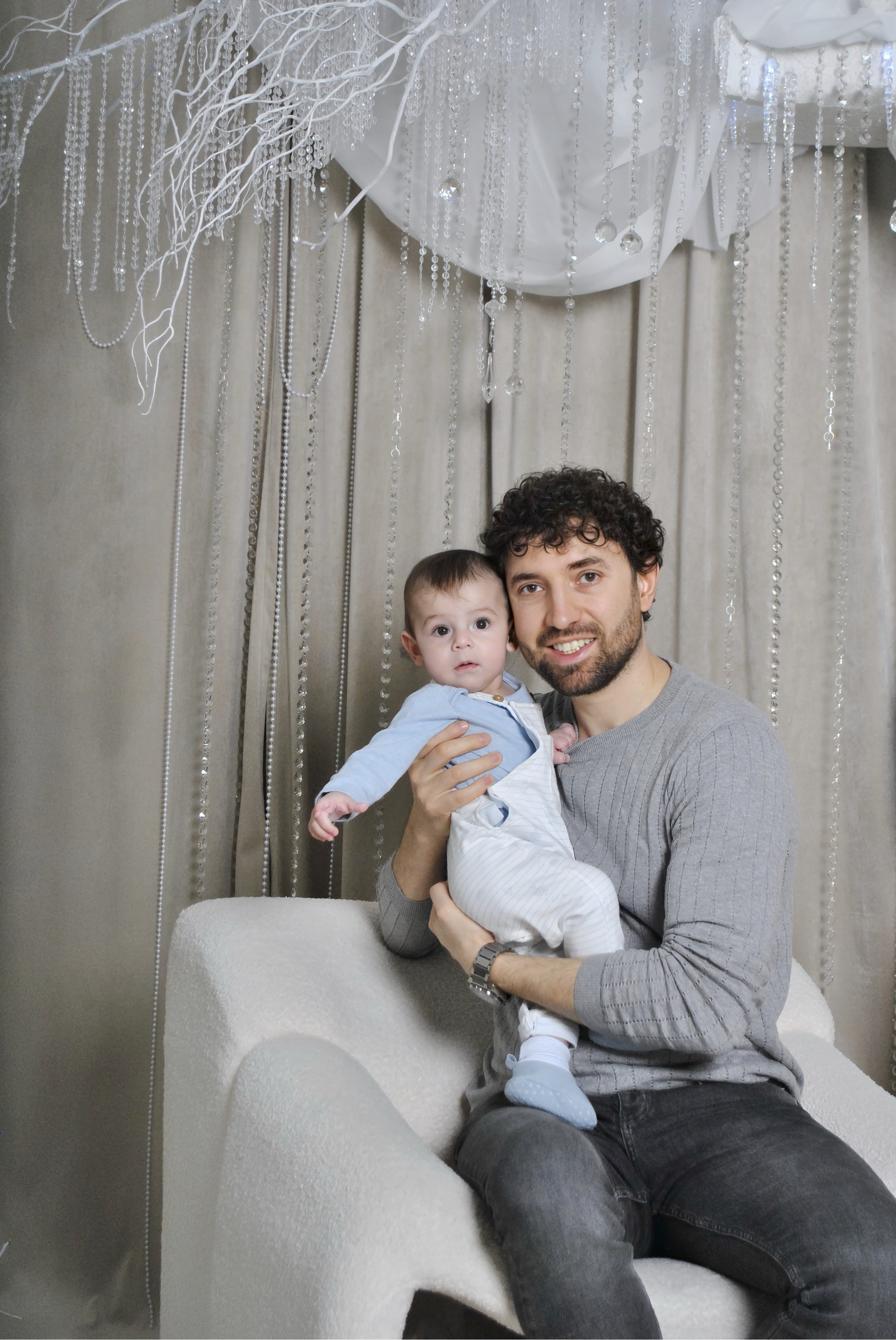 Лада и семья. Фотограф Мария Мусаелян