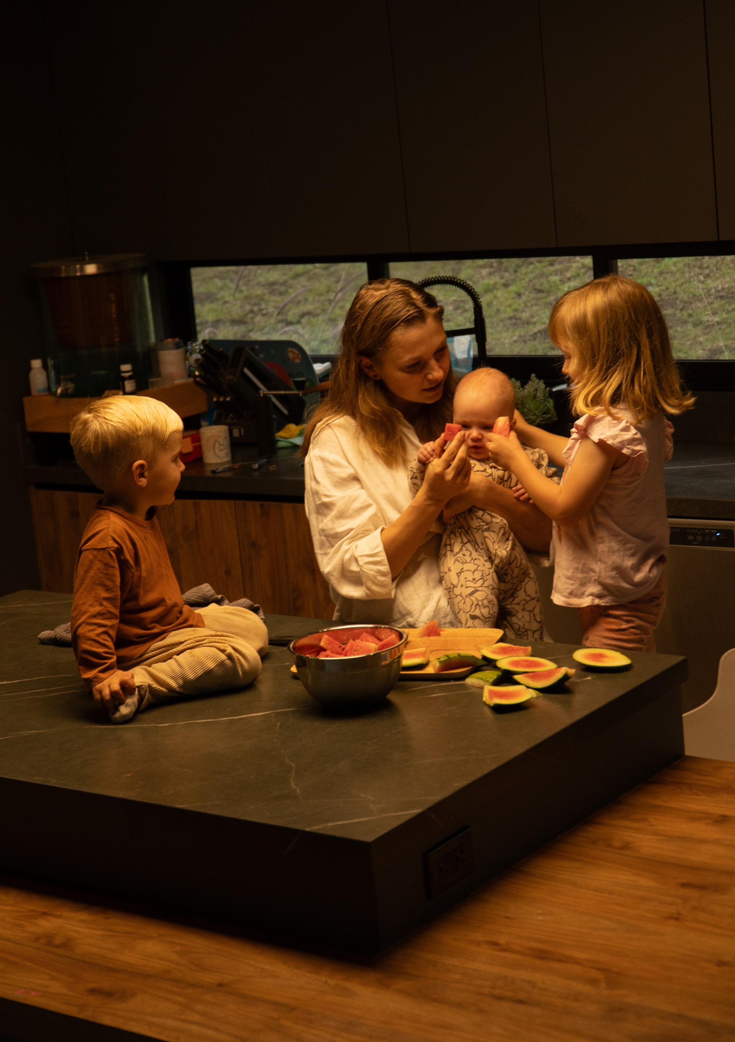 Olga and Family. Wedding Photographer in Barcelona and Medellin