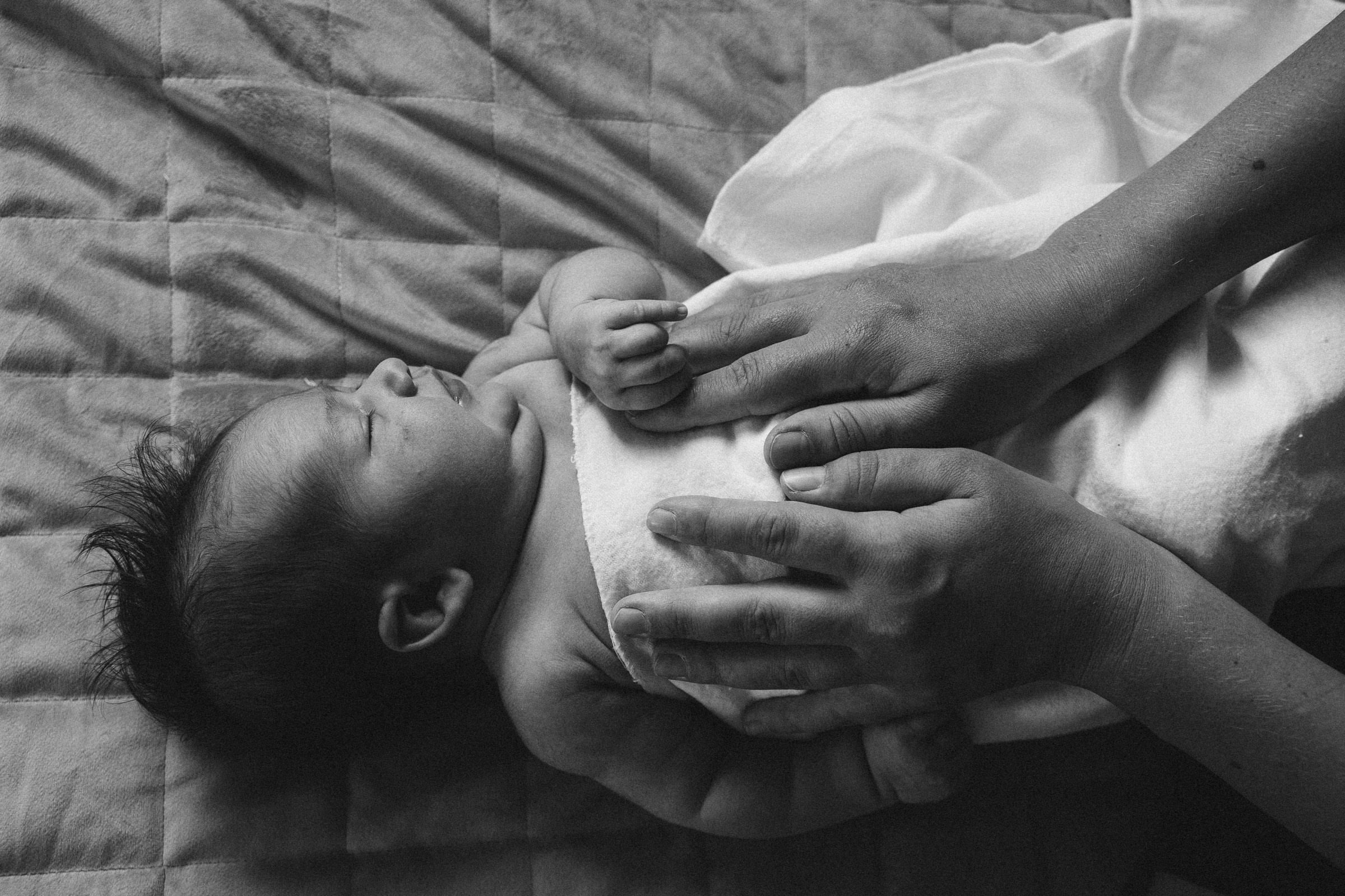 Полине 14 дней семейная съемка. Семейный видеограф и фотограф Соснина Марина