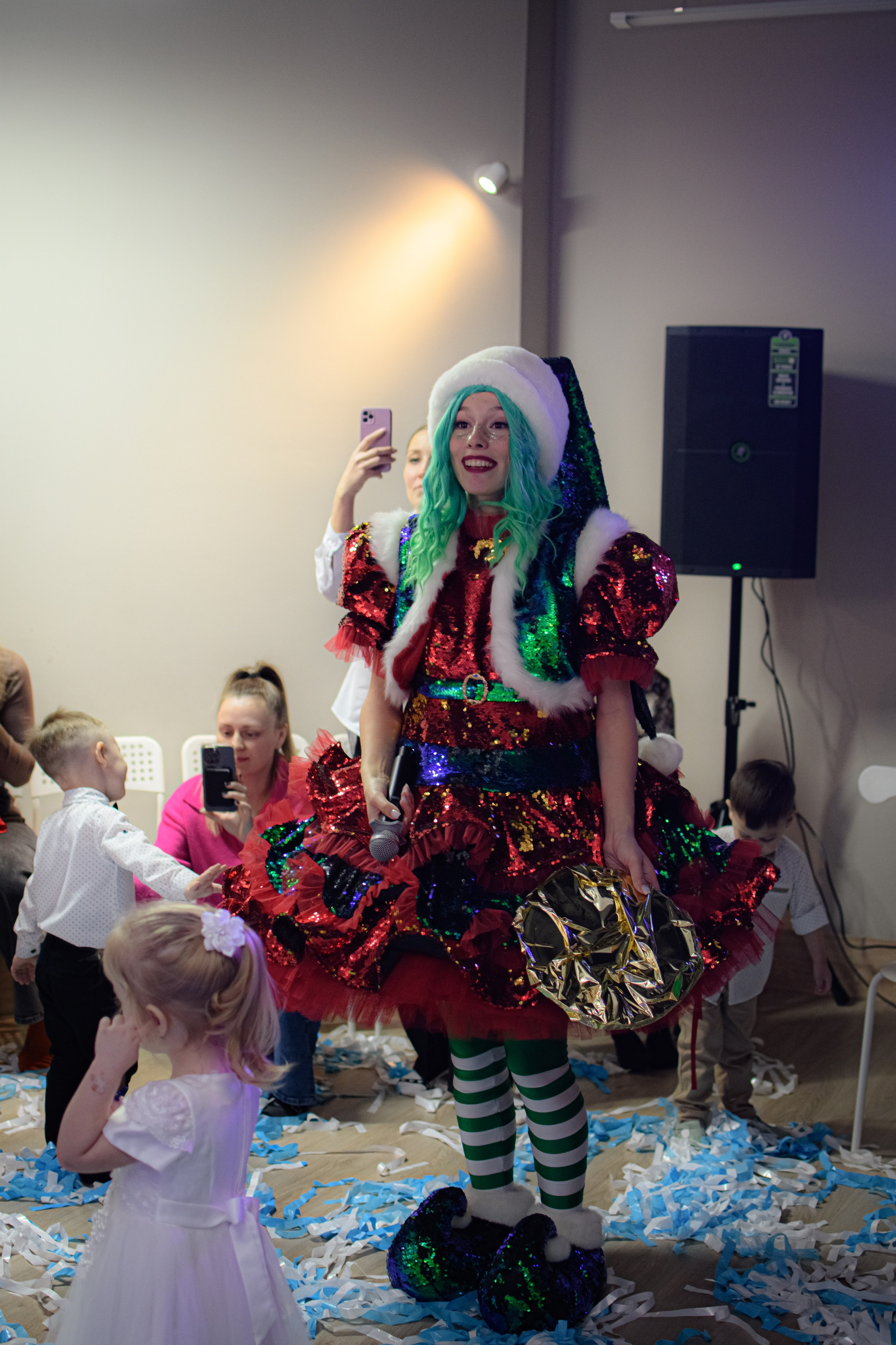 HAPPY NEW YEAR. Photokarish