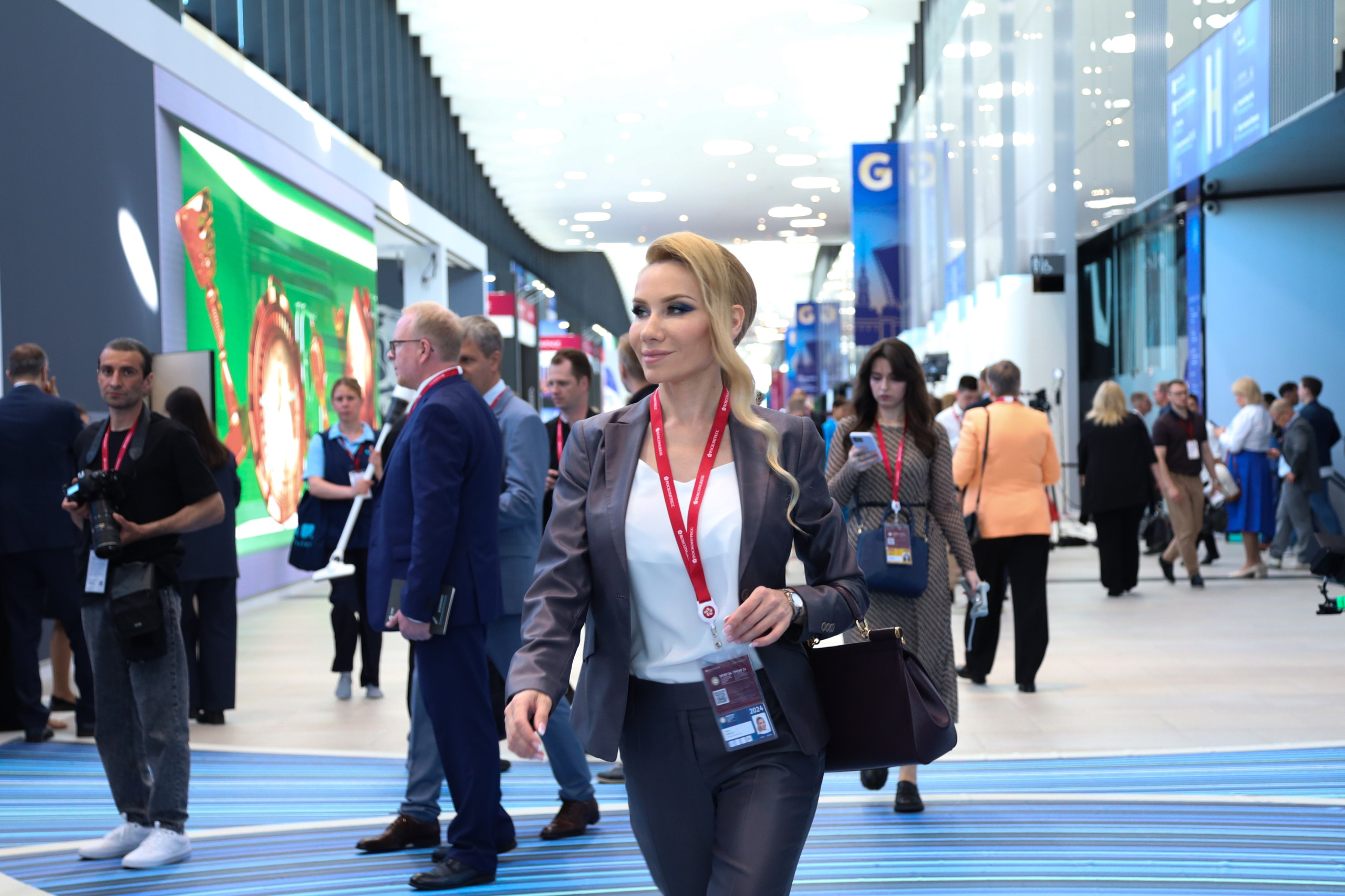 ПМЭФ 2024-2025. Репортажный фотограф Алёна Кантемирова