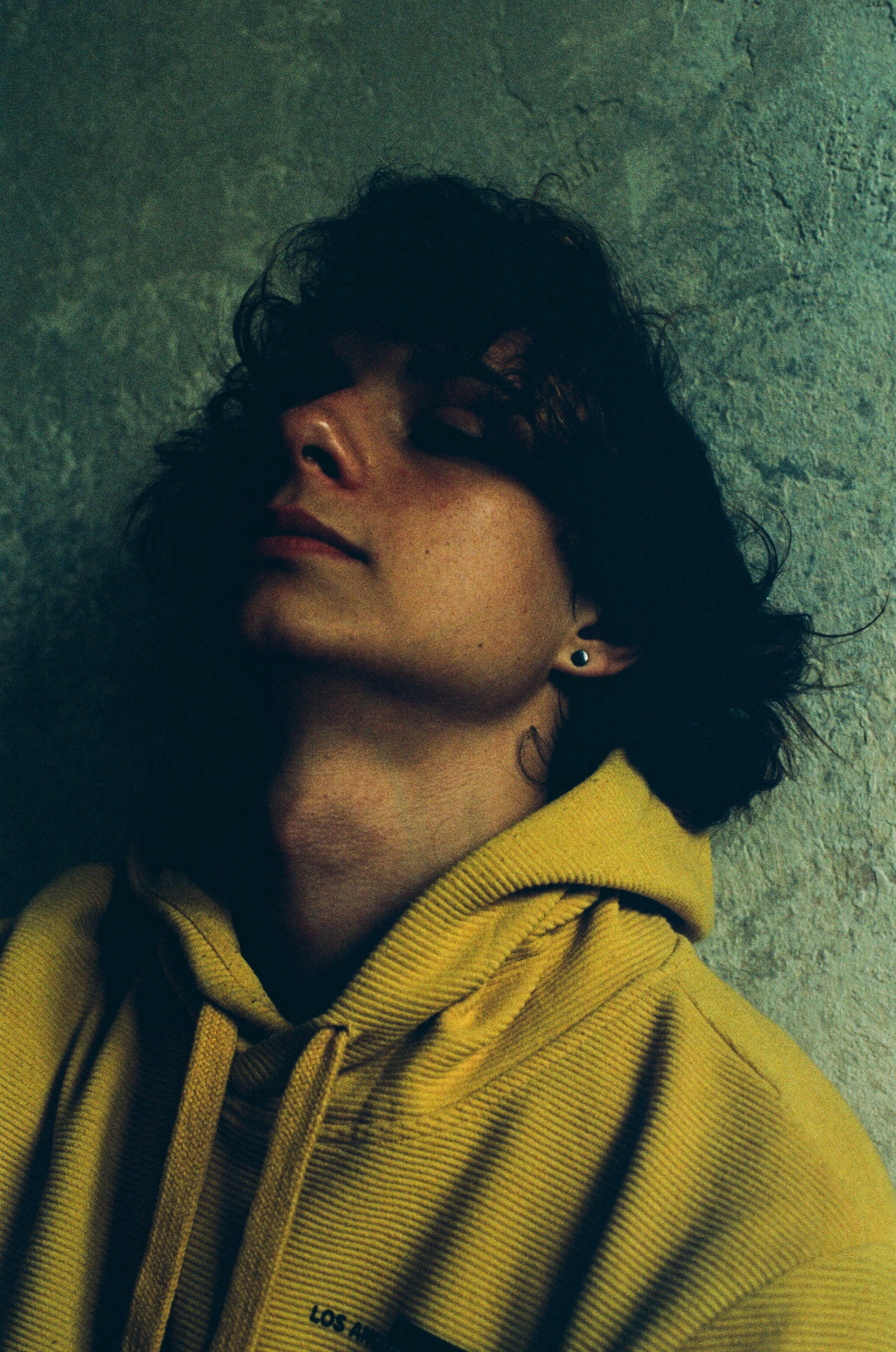 Даниил. Плёночный фотограф Юлия Андрейченко в Москве