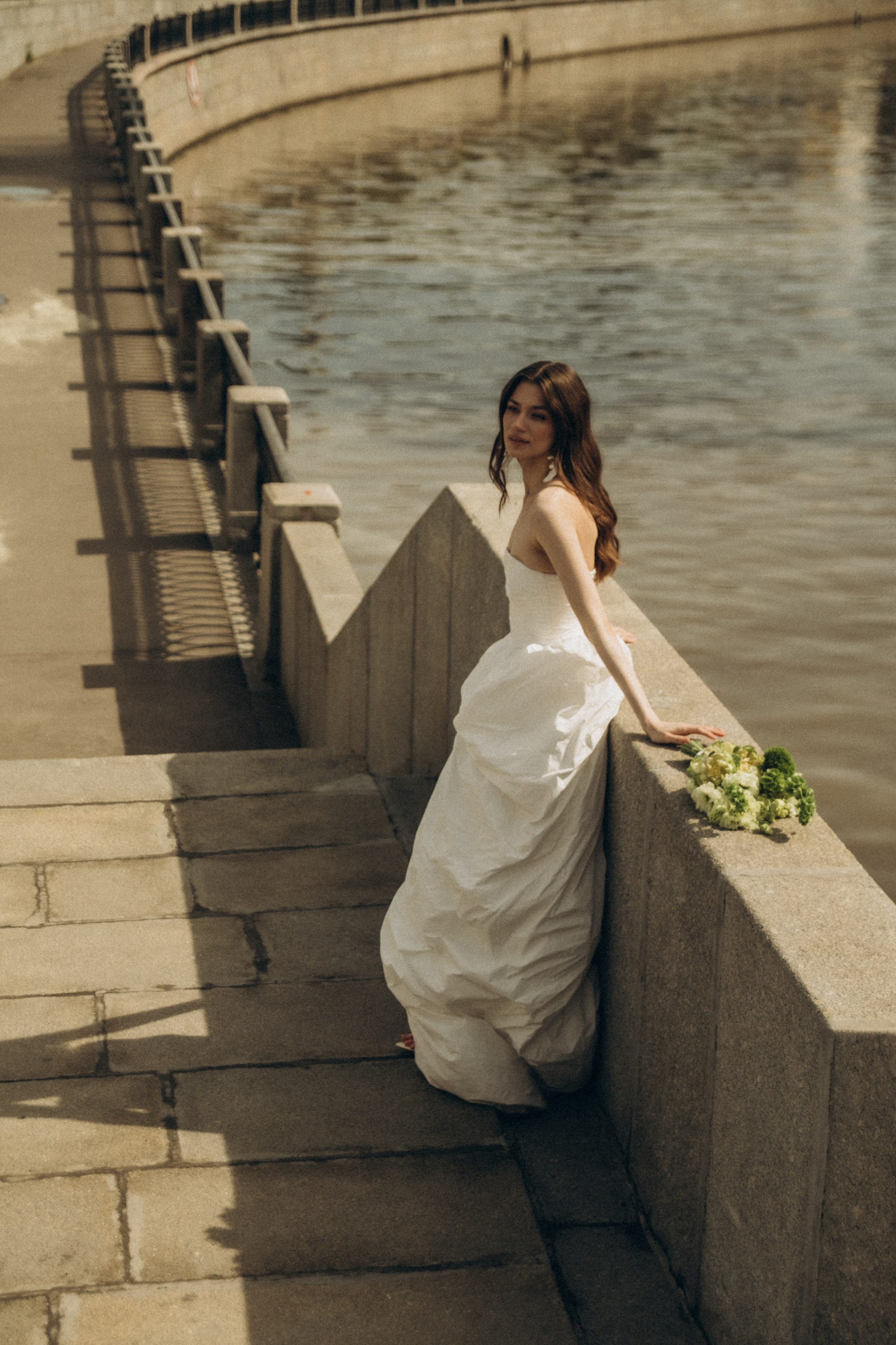 Солнечная прогулка. Гаврилова Настя семейный фотограф lifestyle в Москве
