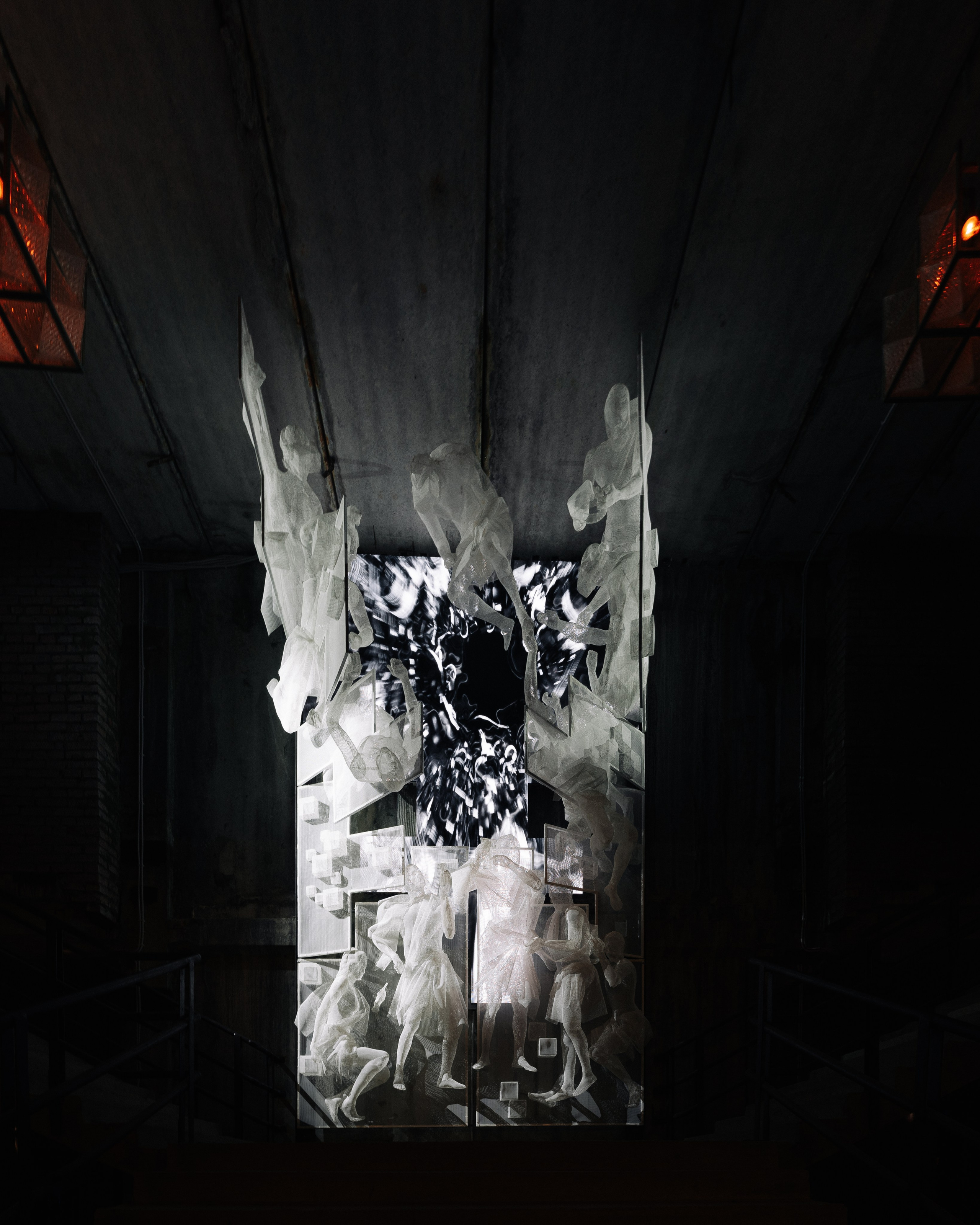 Outline 2024. @tomrus: Рустам Шагиморданов — фотограф