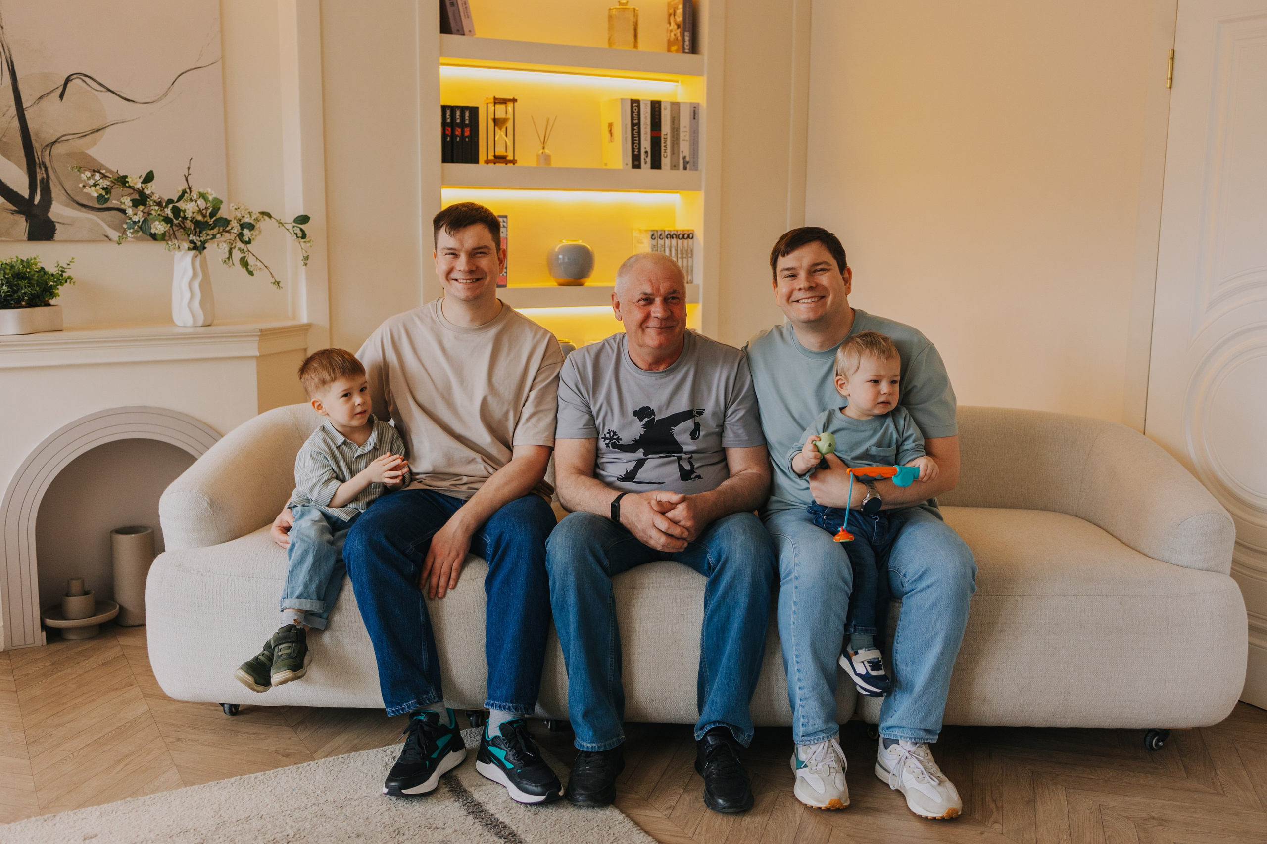 Большая семья. Домашняя фотосессия