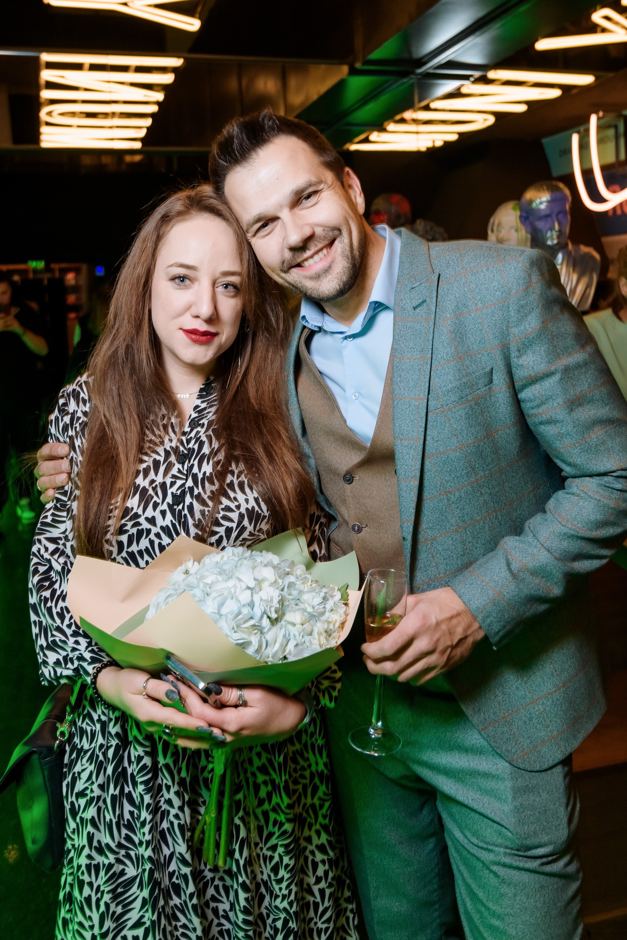 Презентация стихов Надежды. Репортажный фотограф Сергей Дроздов