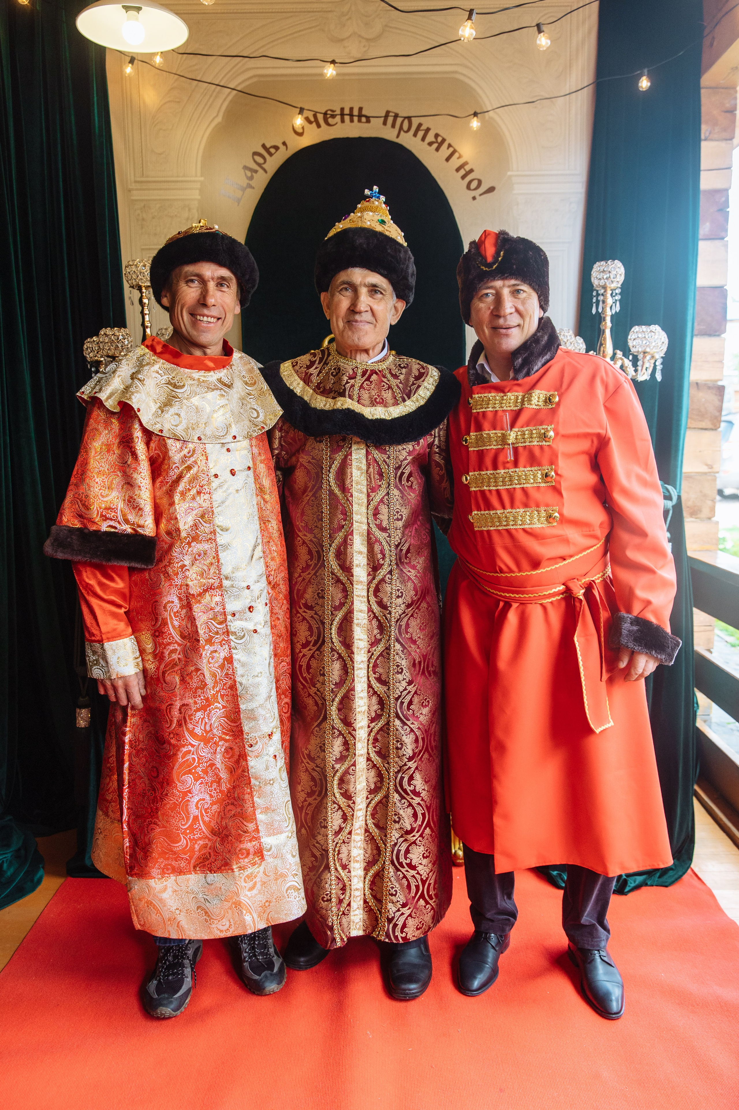 «Иван Васильевич меняет профессию» Юбилей. Свадебный и семейный фотограф в Улан-Удэ