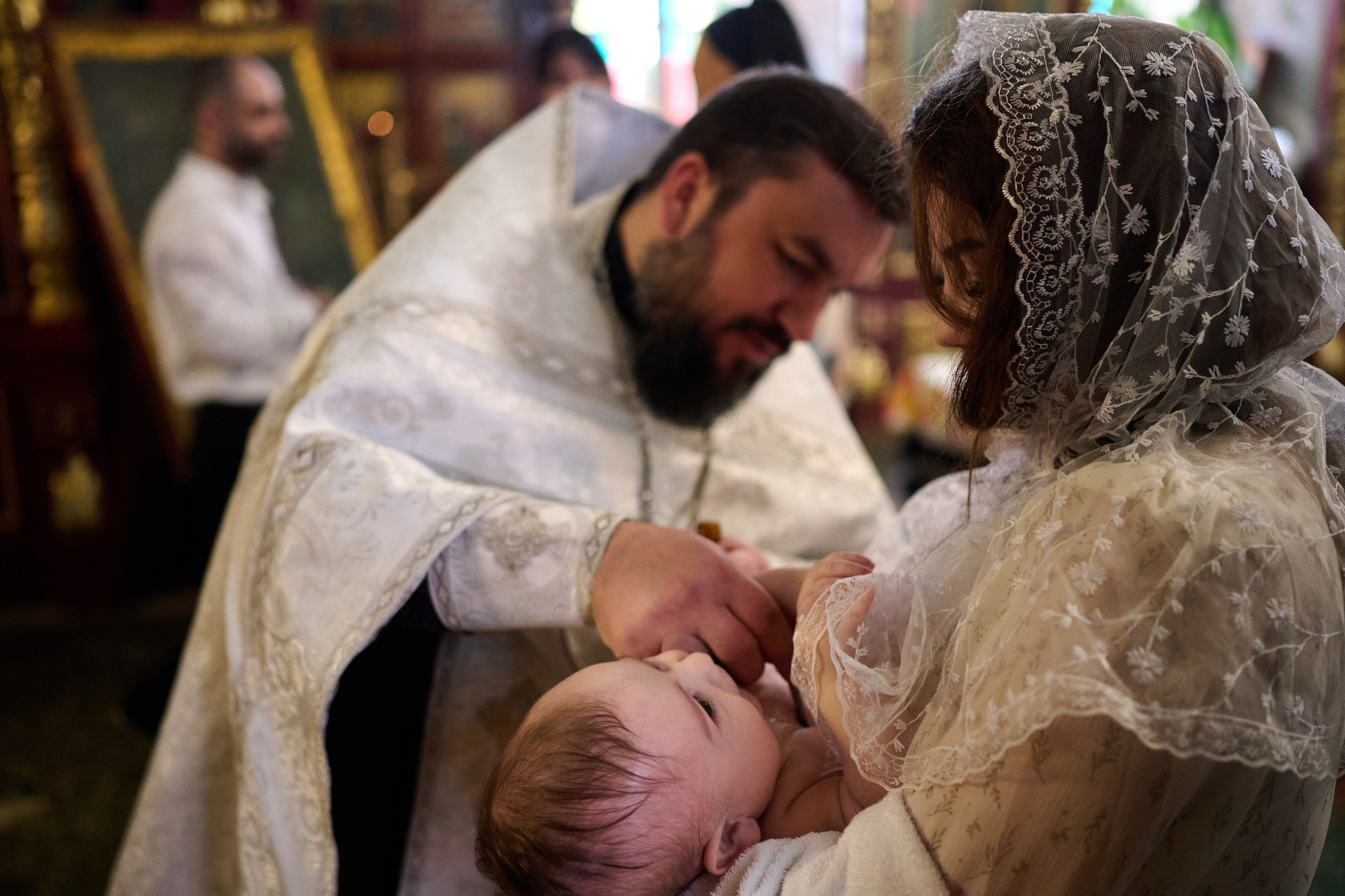 Фотосъемка крещения Саши. Профессиональный фотограф Старый Оскол, Губкин — свадьба, венчание, крещение, юбилей и день рождения