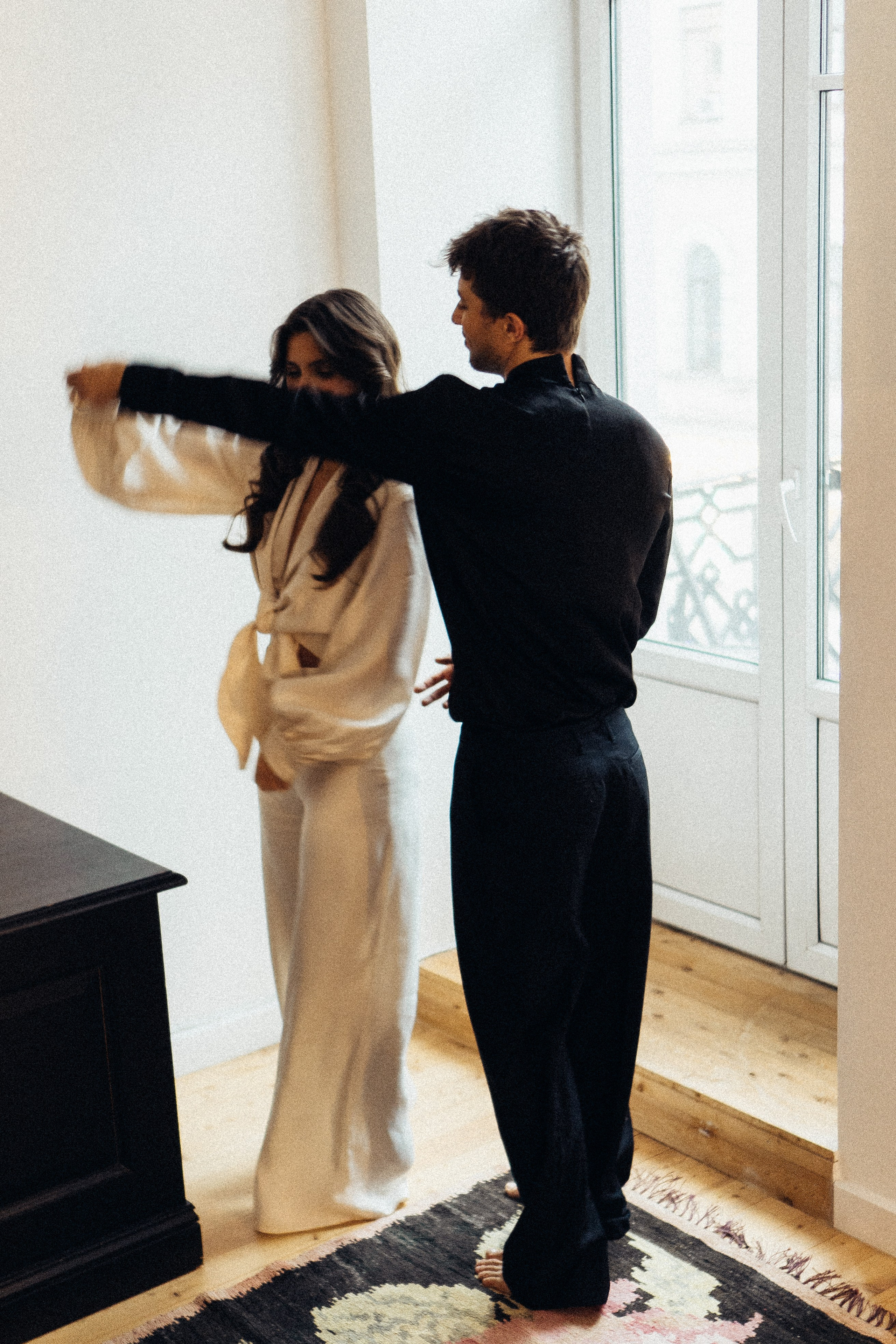 УТРО ЖЕНИХА И НЕВЕСТЫ В ПИТЕРСКОЙ КВАРТИРЕ И СЬЕМКА С СВАДЕБНЫХ ОБРАЗАХ. Профессиональный фотограф, Санкт-Петербург — Виктория Богомолова