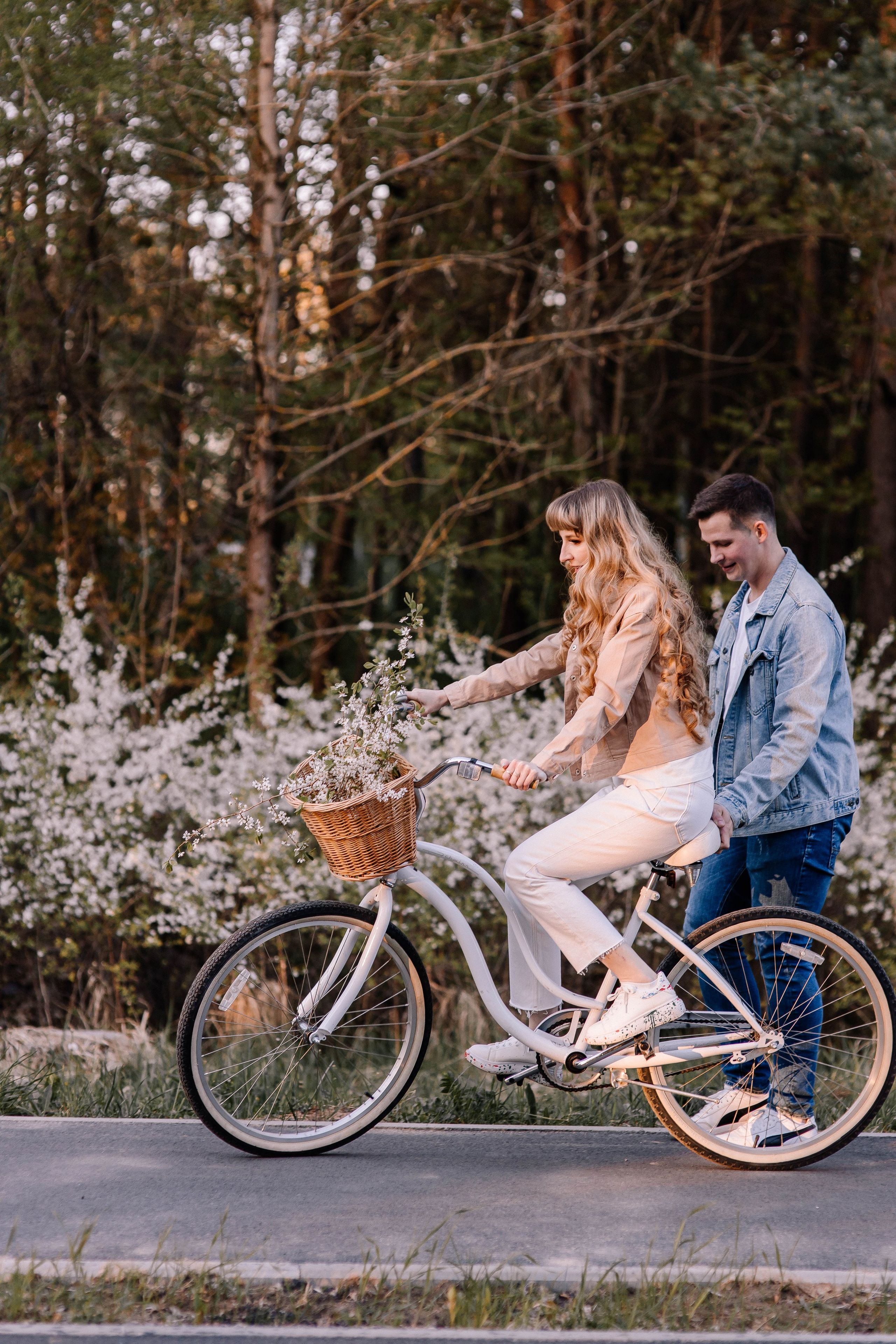 Цветение: путешествие в весну. Фотосессии Фотодни Псков СПб