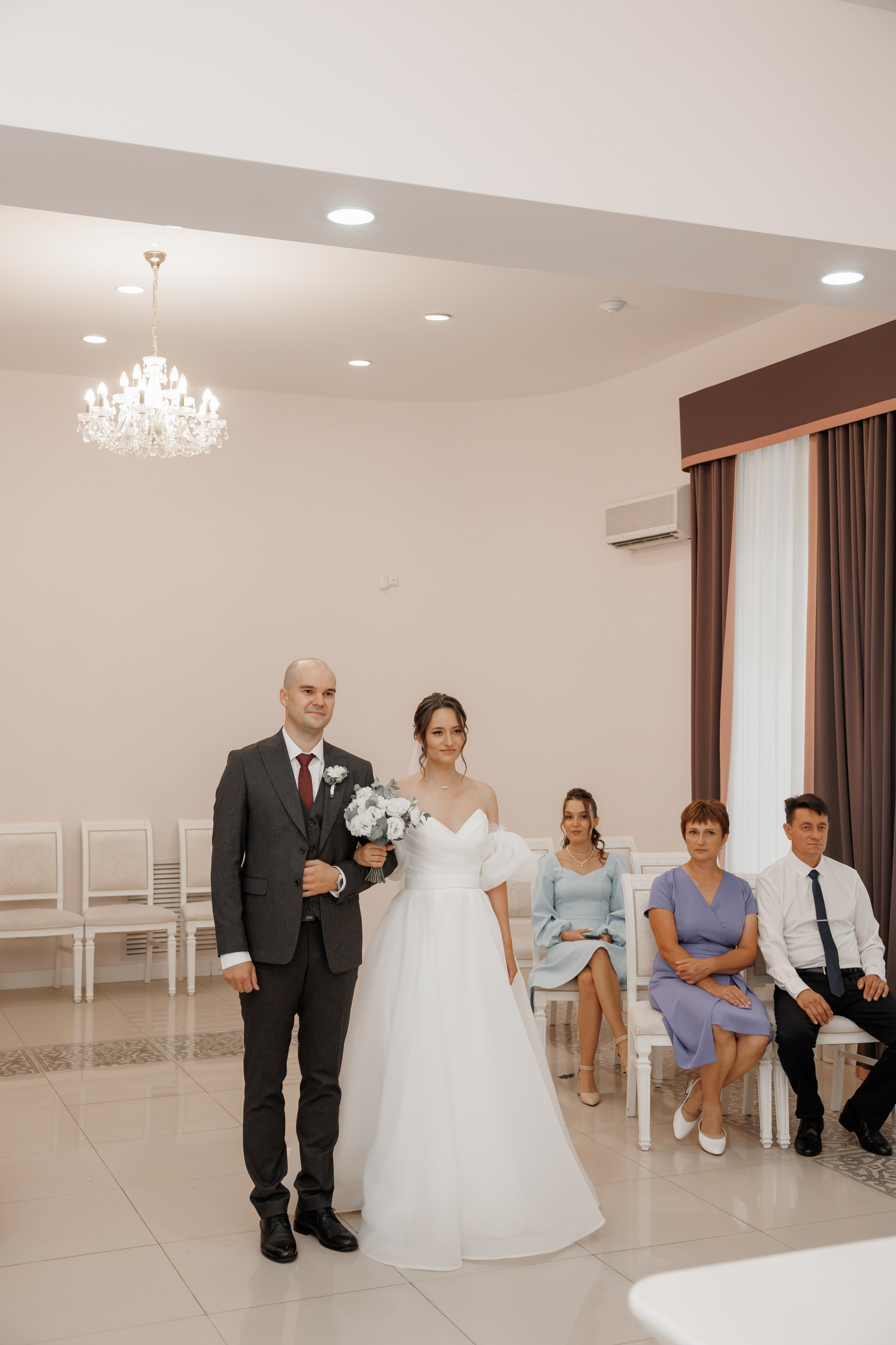 Полина и Дмитрий, загородный клуб «Барин», ЗАГС в г. Пушкино. Свадебный и репортажный фотограф (Москва, Королев и другие)