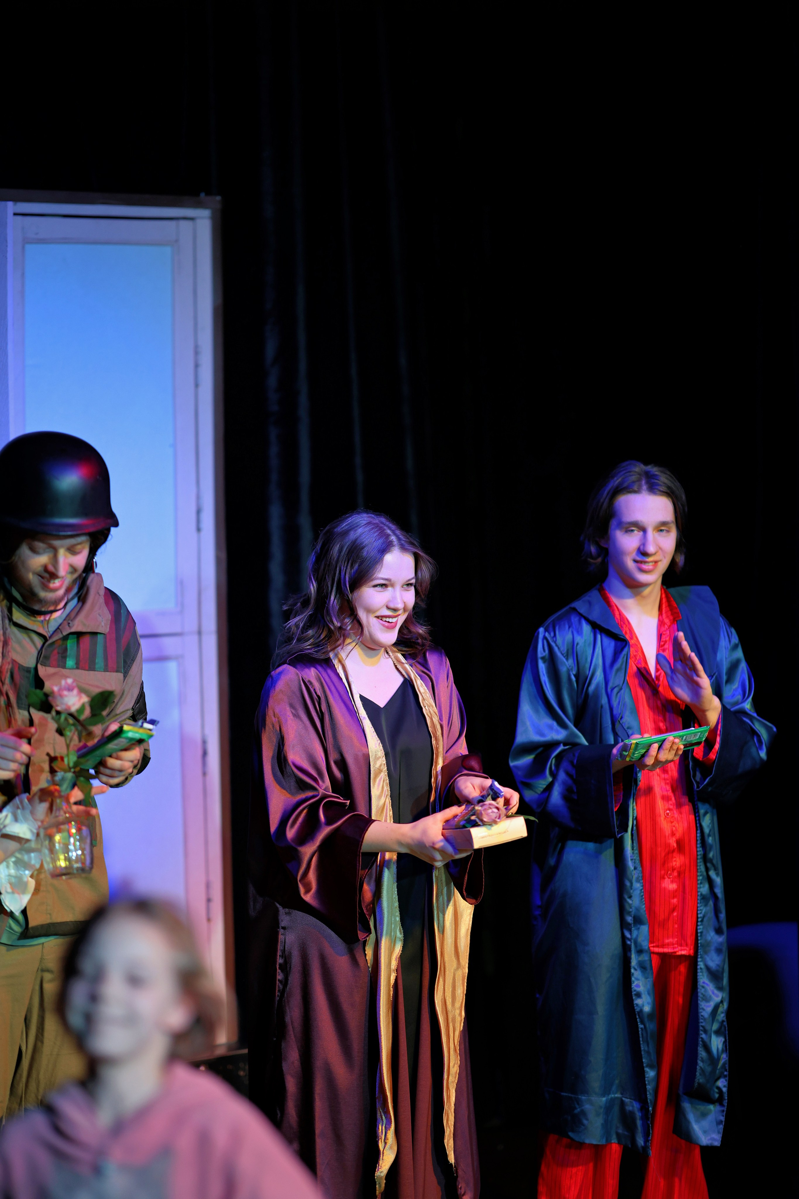 В шкафу с призраком (2). Фотограф Денис Болдинов. Москва