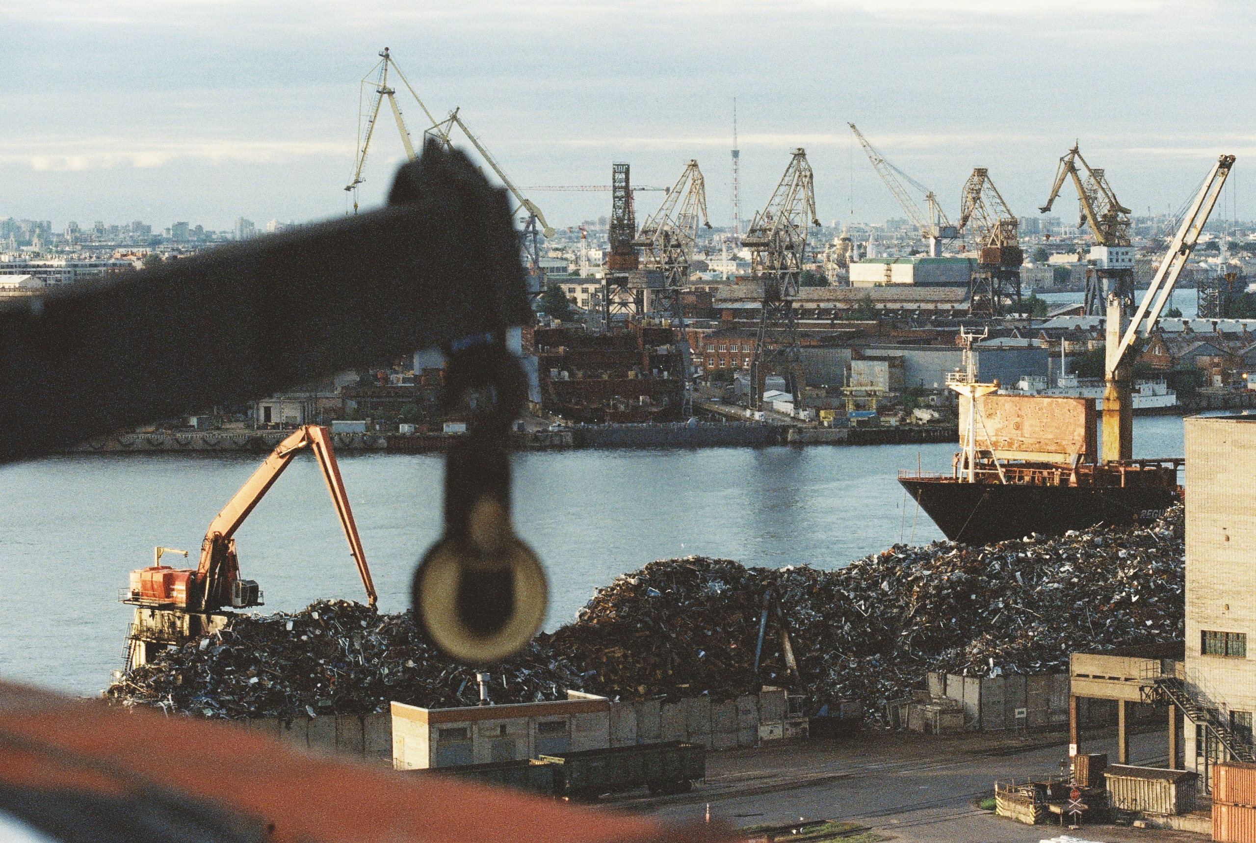 Фотографии цветные. Свадебный и семейный пленочный фотограф в Петербурге Истомина Ирина