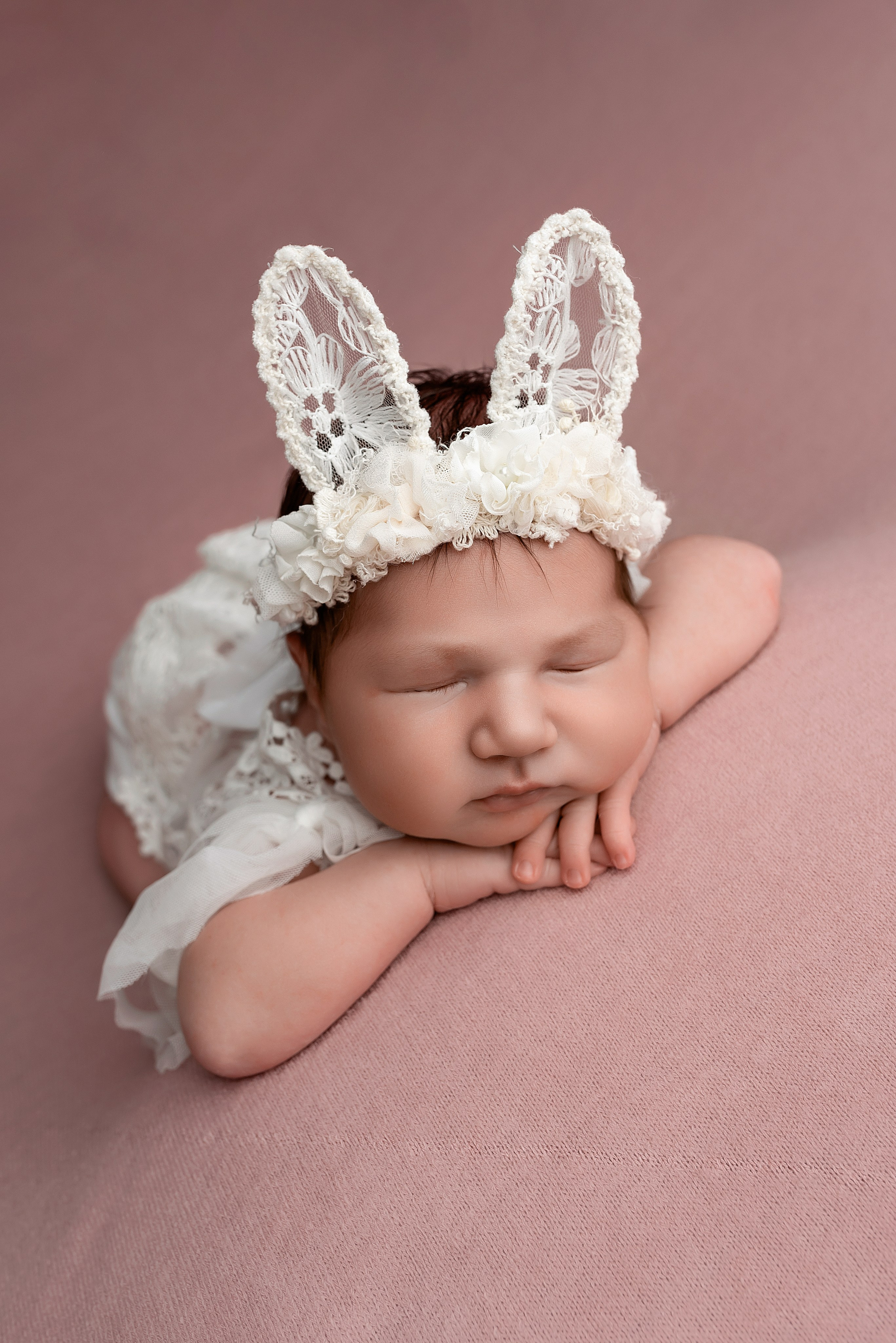 Новорождённые девочки. Детский фотограф новорождённых в Минске Боровик Екатерина