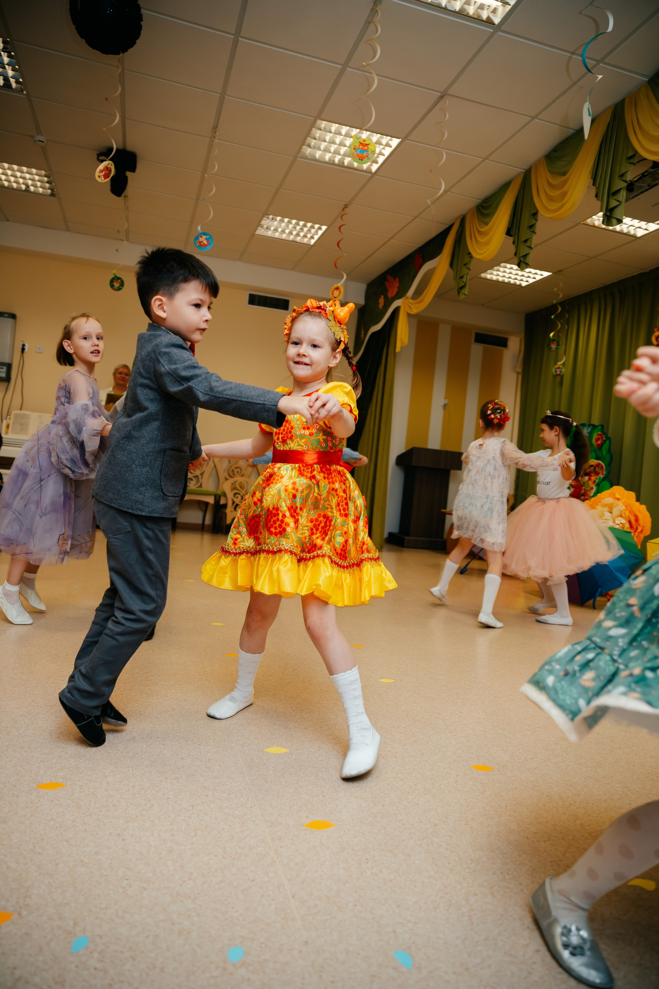 Утренник «Осенний Петербург». Семейный lifestyle фотограф в Санкт-Петербурге Людмила Пахомова