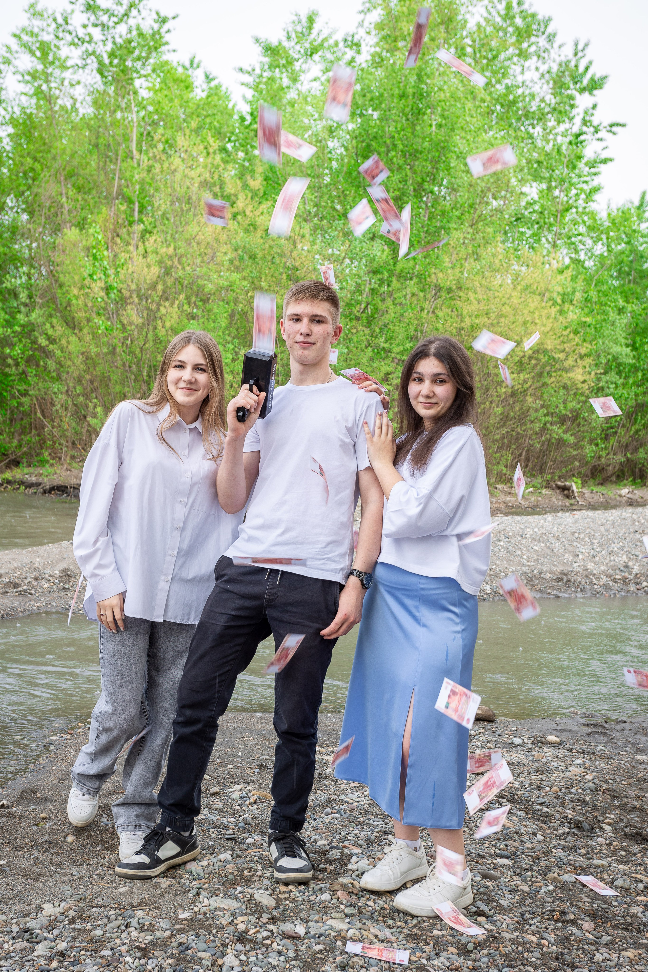 Уличная фотосессия на выпускной альбом. Выпускные альбомы Майкоп, Краснодар Елена Золотарева
