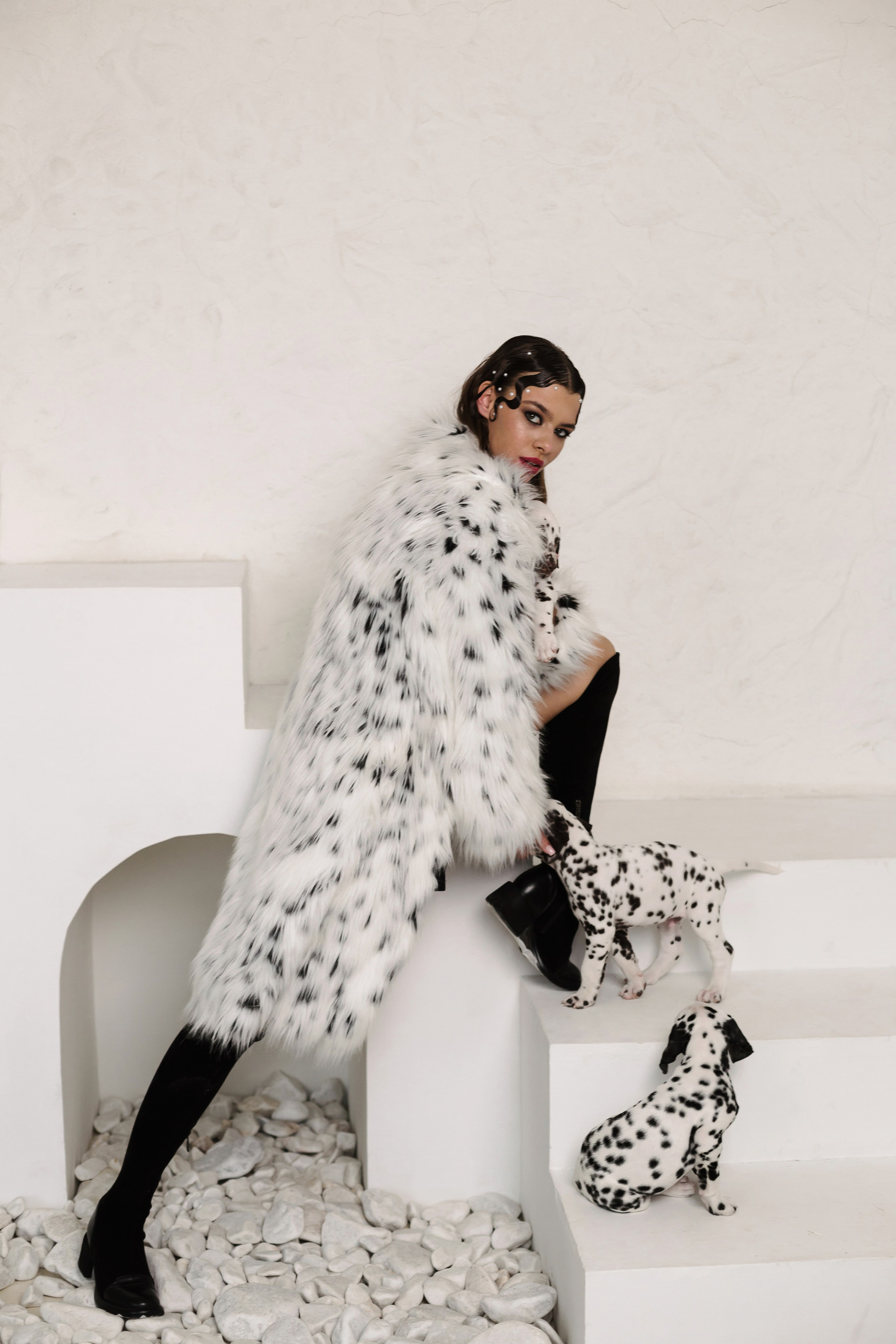 Md:@m_korsunenko Hair: @aleksandrova.hair Org: @creative_photoday Loc: Ark studio | фотостудия СПБ Dogs: vk.com/club2372836