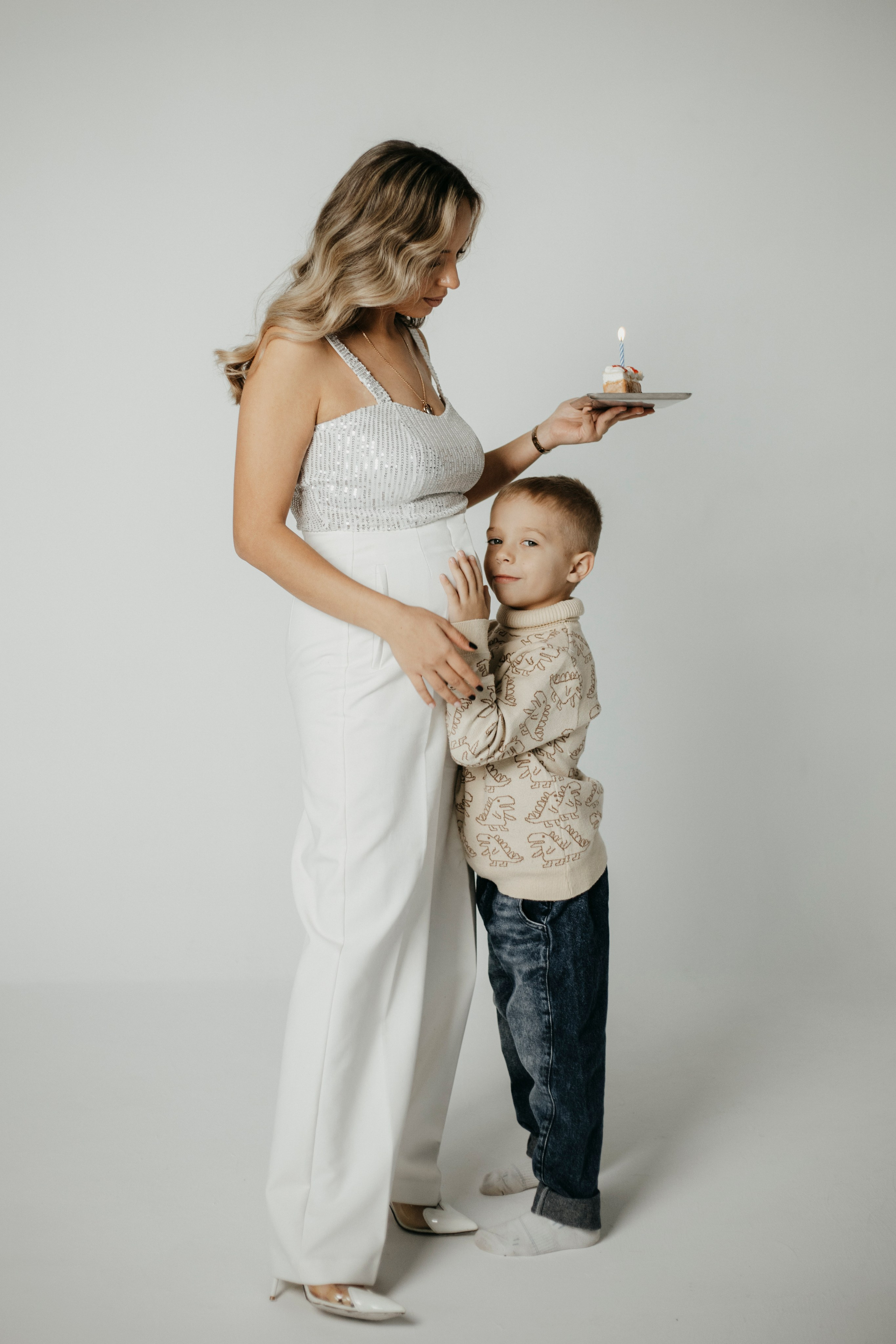 Семейная фотосессия в студии. Семейный и детский фотограф в Рязани Васюгова Мария