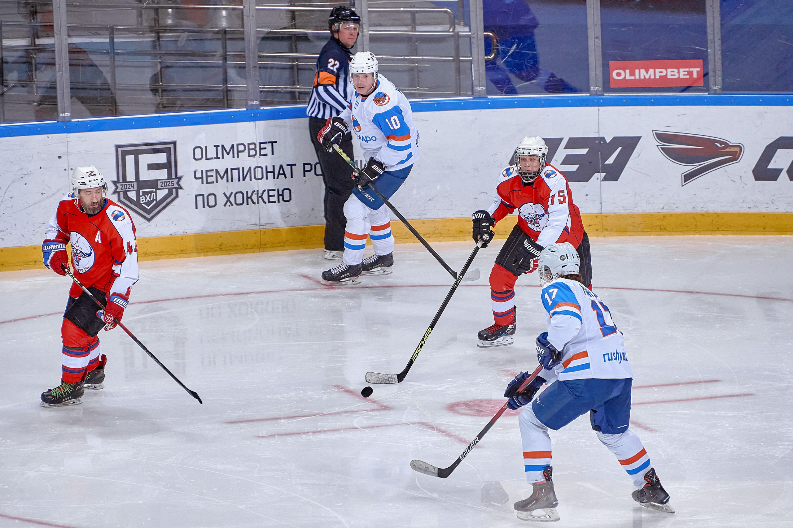 Платинум Арена — Хоккей — РусГидро. Фотограф Яковлев Роман — Красноярск