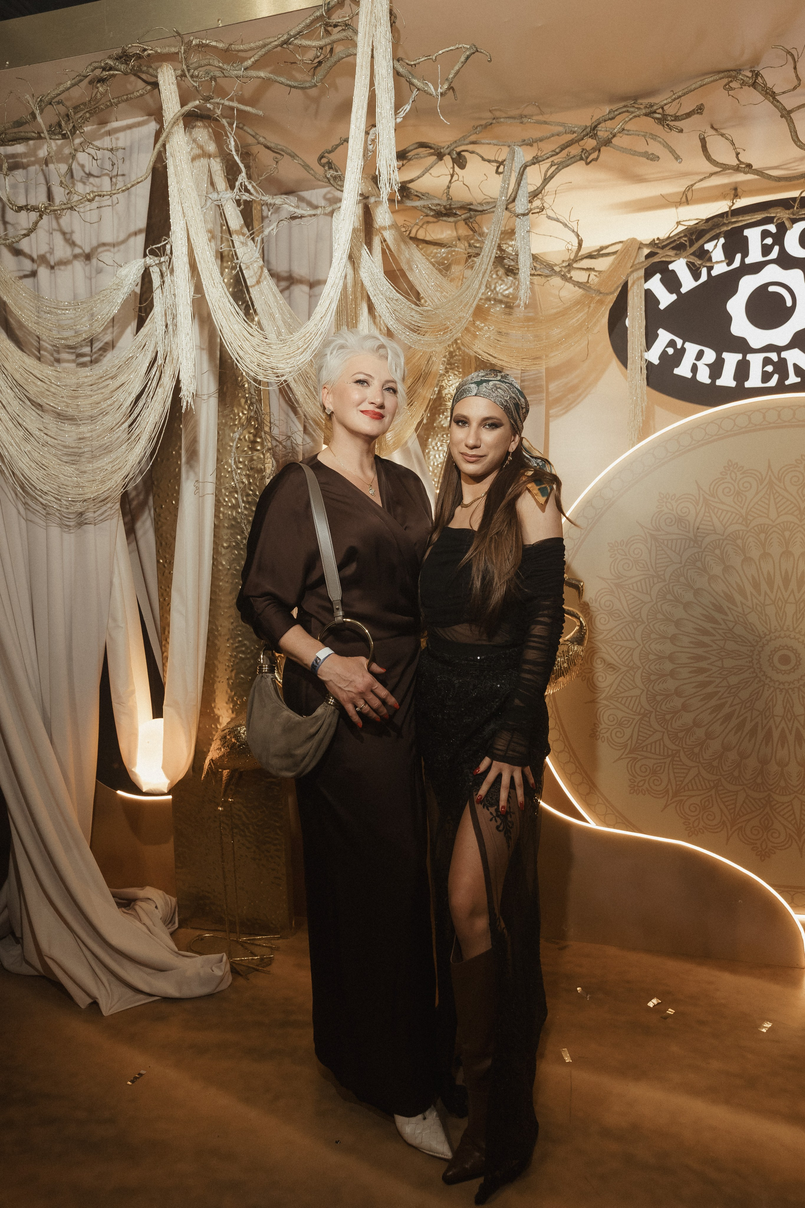 ILLEGAL FRIENDS — MIRAGE [PART II]. СВОИ. ФОТООТЧЕТЫ-СОБЫТИЯ-МЕСТА