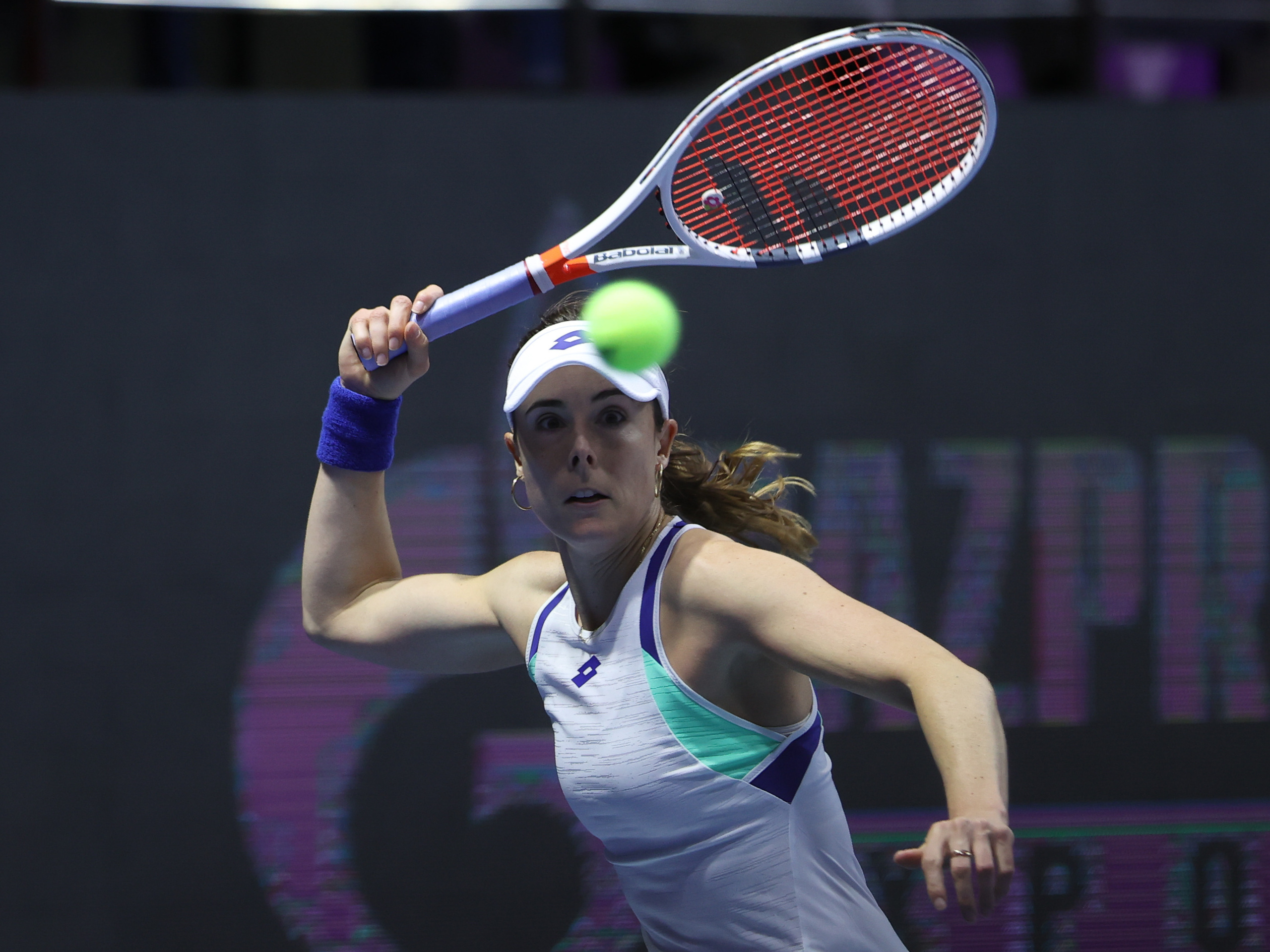 Ladies Trophy. TVSPhoto — Visual content production