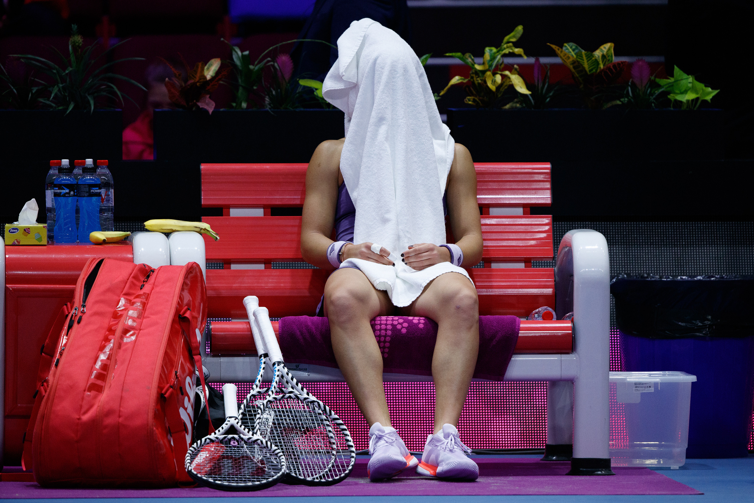 Ladies Trophy. TVSPhoto — Visual content production