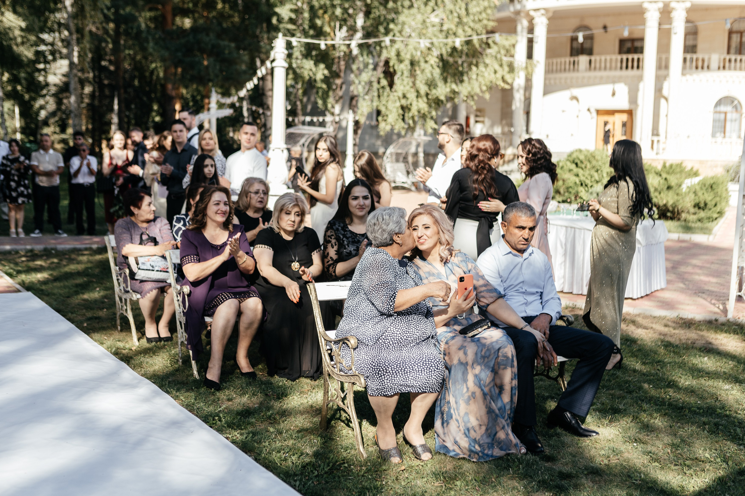 Свадебный фотограф Уфа — Руслан ГабдлисламовЖивые эмоции, красивые кадры, воспоминания на всю жизнь.Работаю по всей Республике Башкортоста. Свадебный фотограф Уфа Руслан Габдлисламов